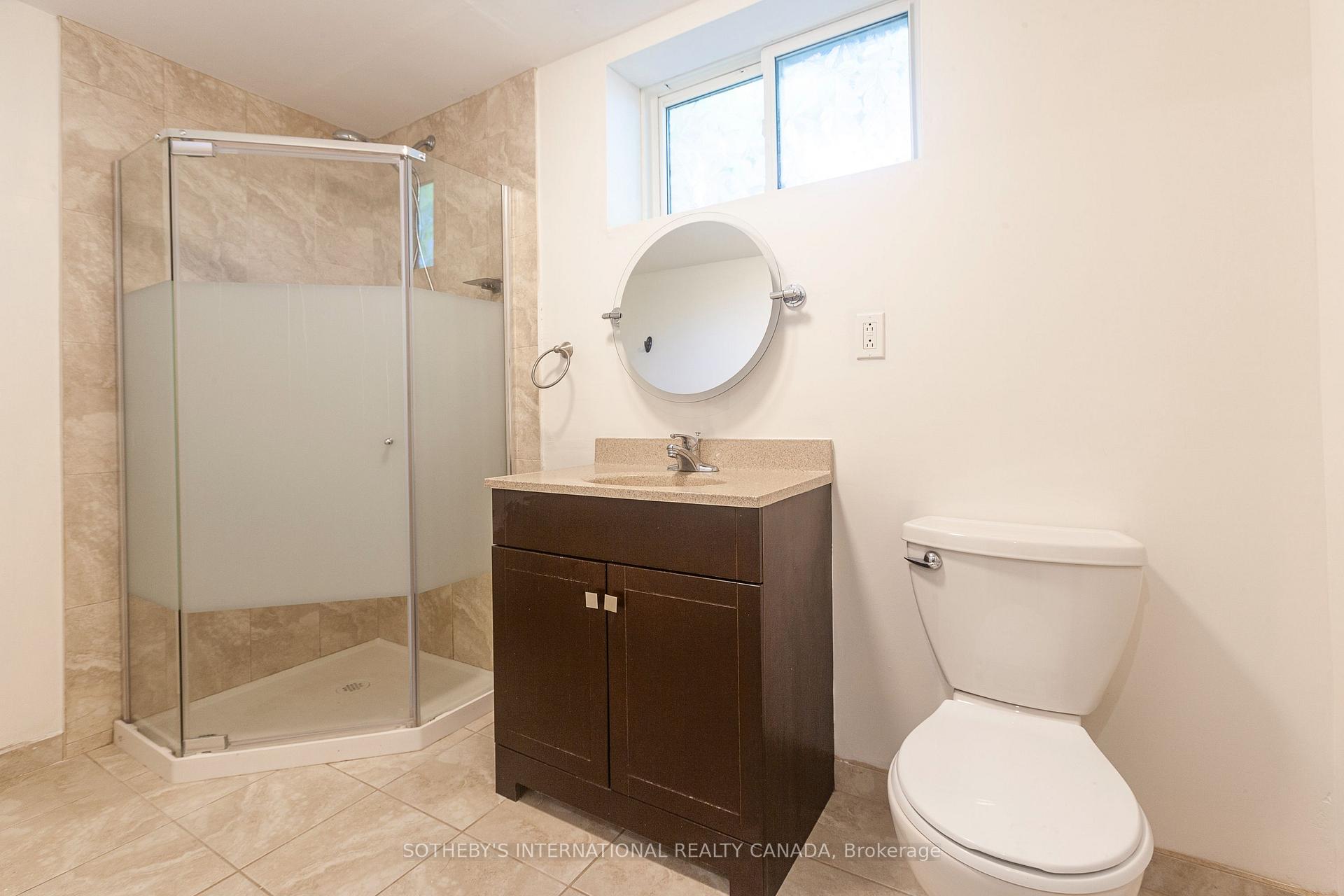 1461 Moss Glen Road