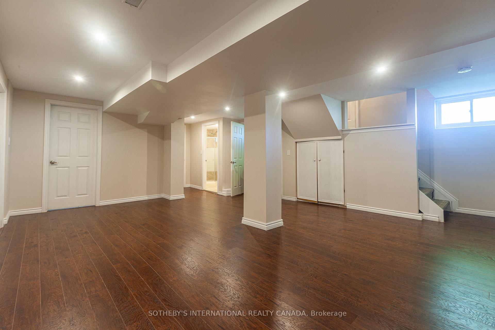1461 Moss Glen Road