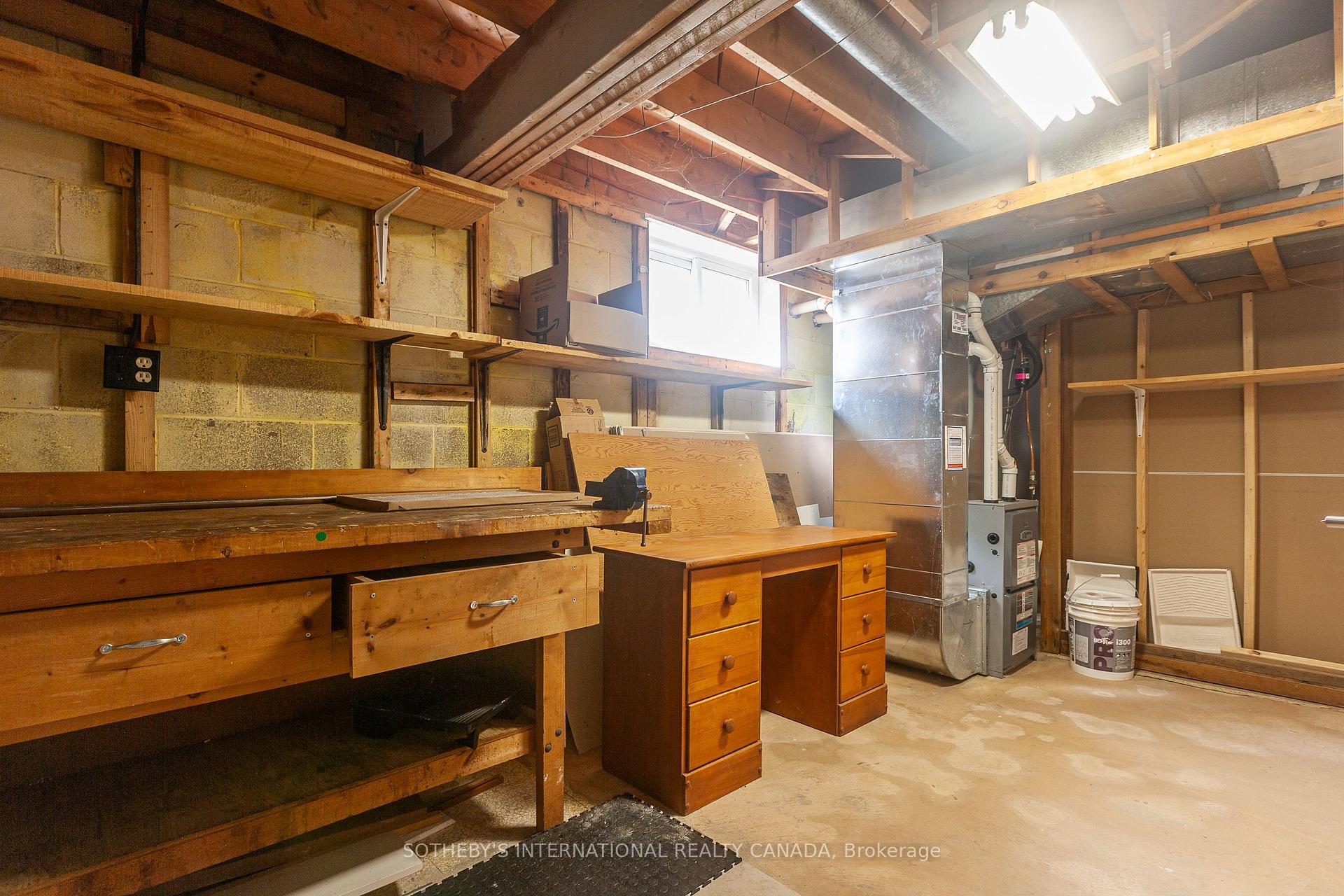 1461 Moss Glen Road
