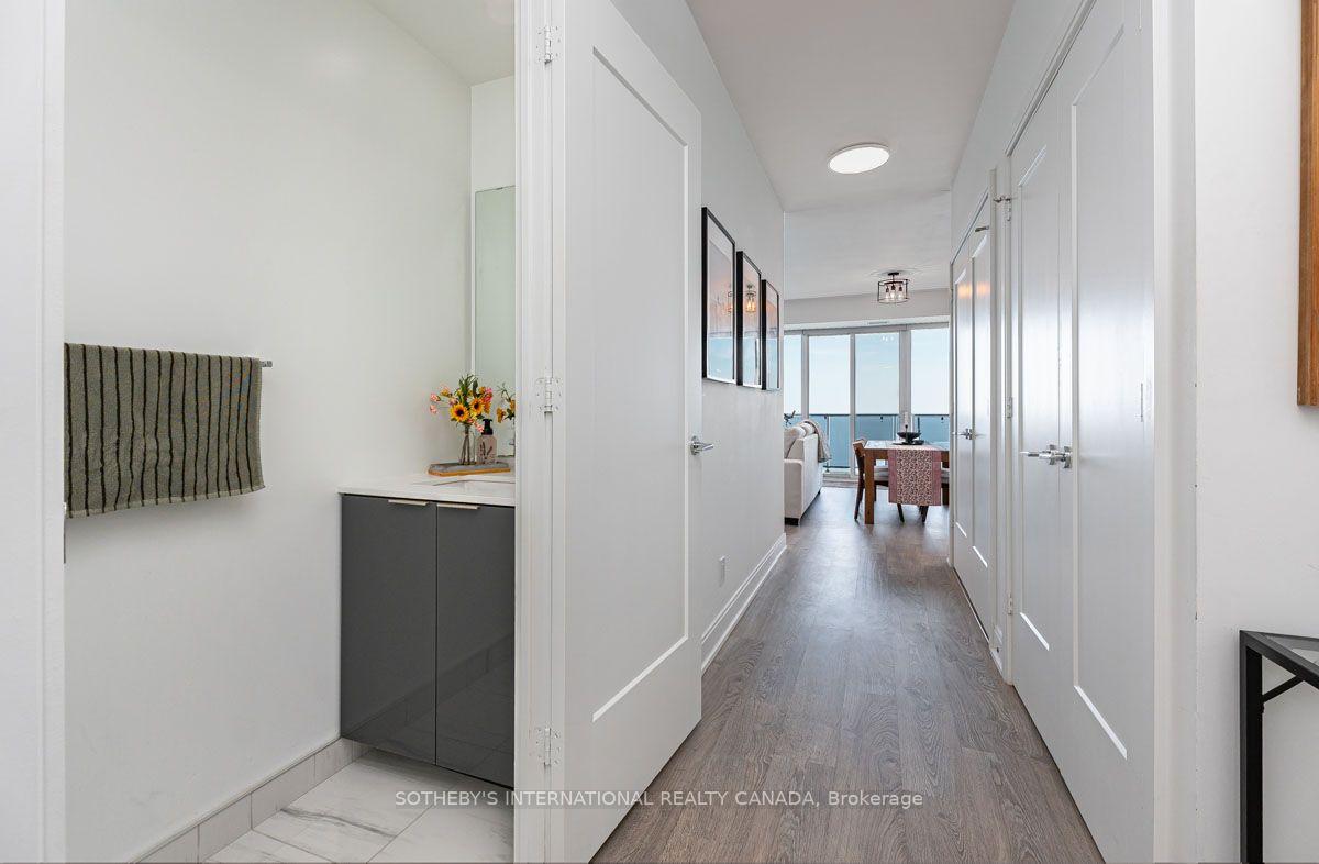 70 Annie Craig Drive 4805, Toronto Unit: 4805