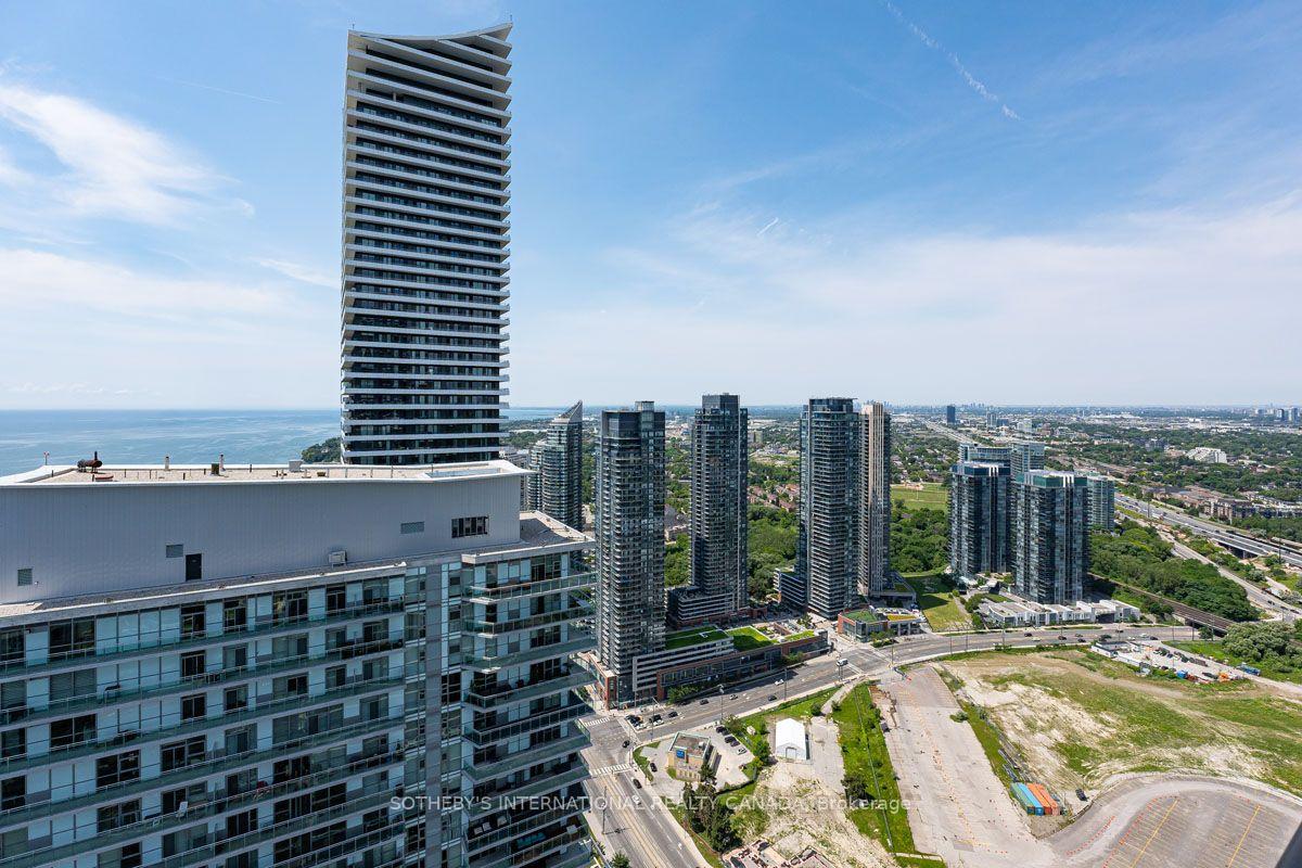 70 Annie Craig Drive 4805, Toronto Unit: 4805