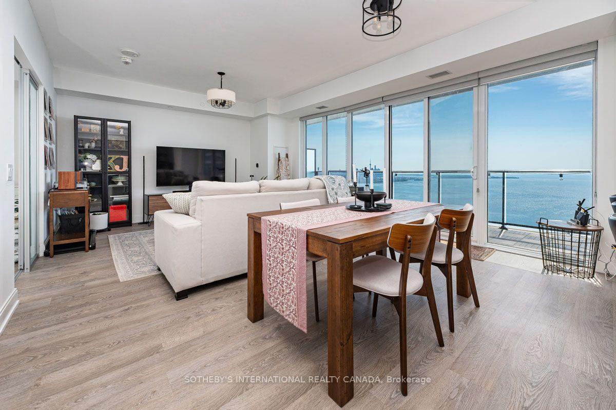 70 Annie Craig Drive 4805, Toronto Unit: 4805