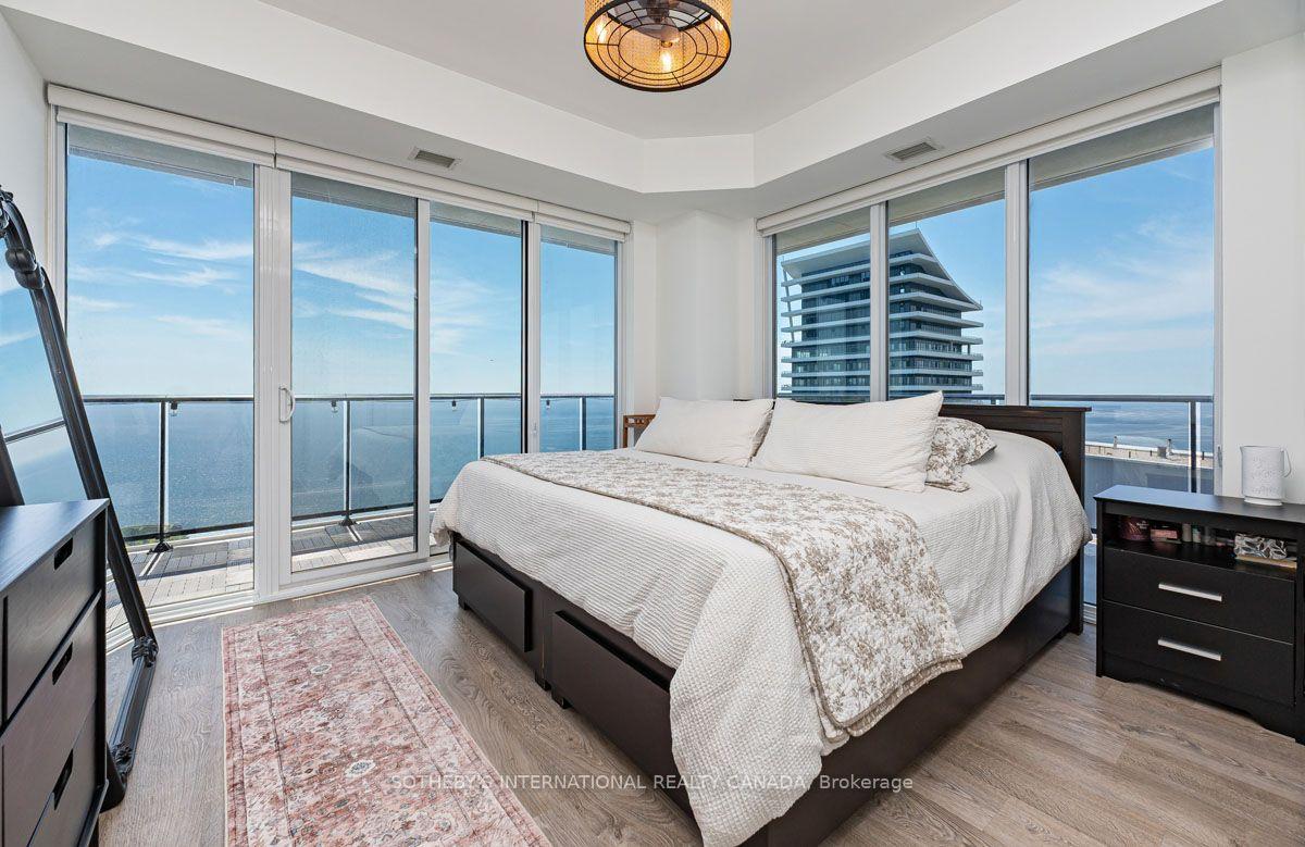 70 Annie Craig Drive 4805, Toronto Unit: 4805