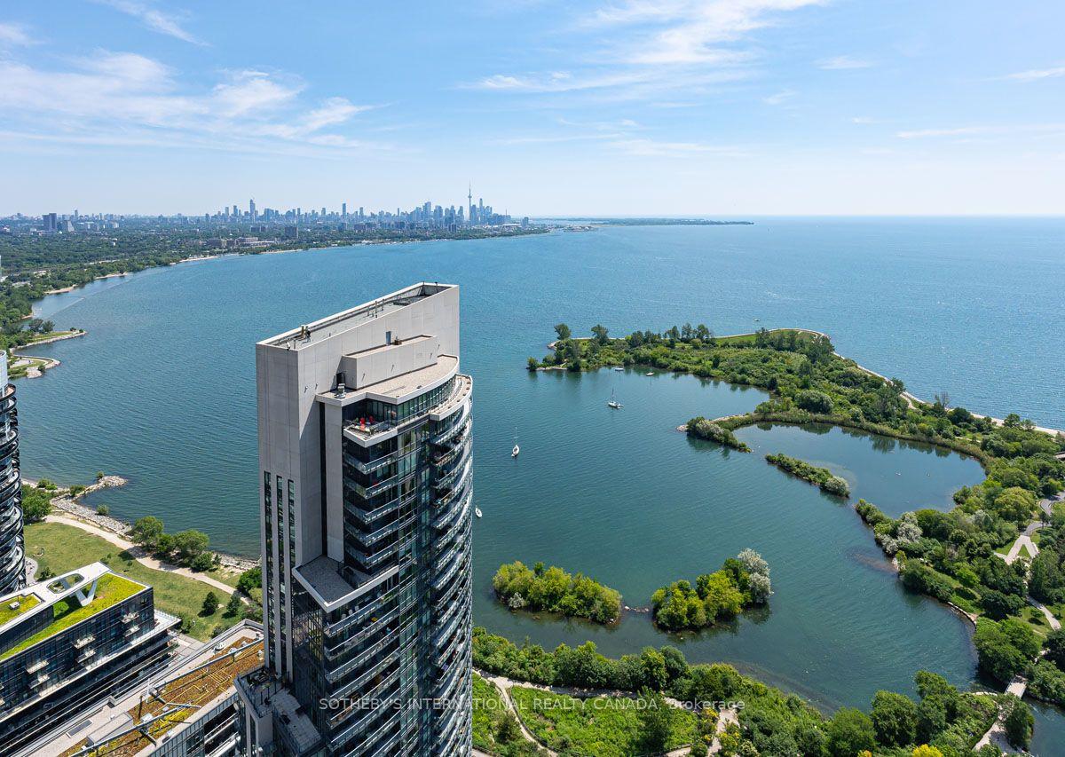 70 Annie Craig Drive 4805, Toronto Unit: 4805