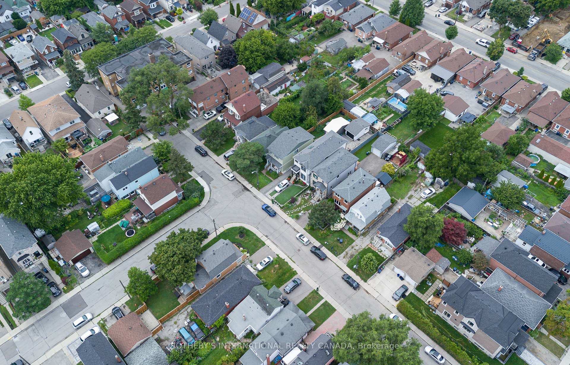4 Marshall Boulevard, Toronto