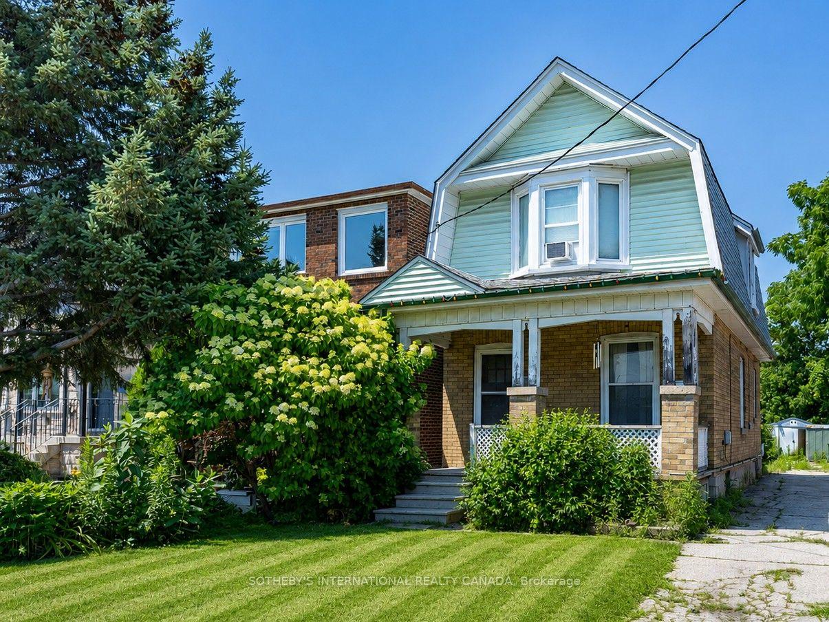 4 Marshall Boulevard, Toronto
