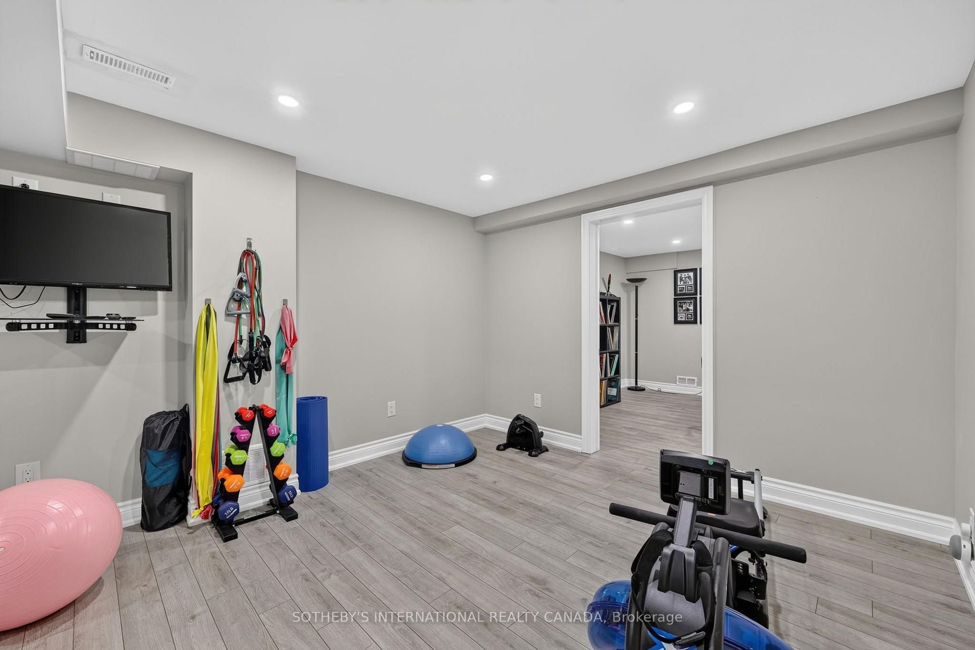 7 McKee Drive