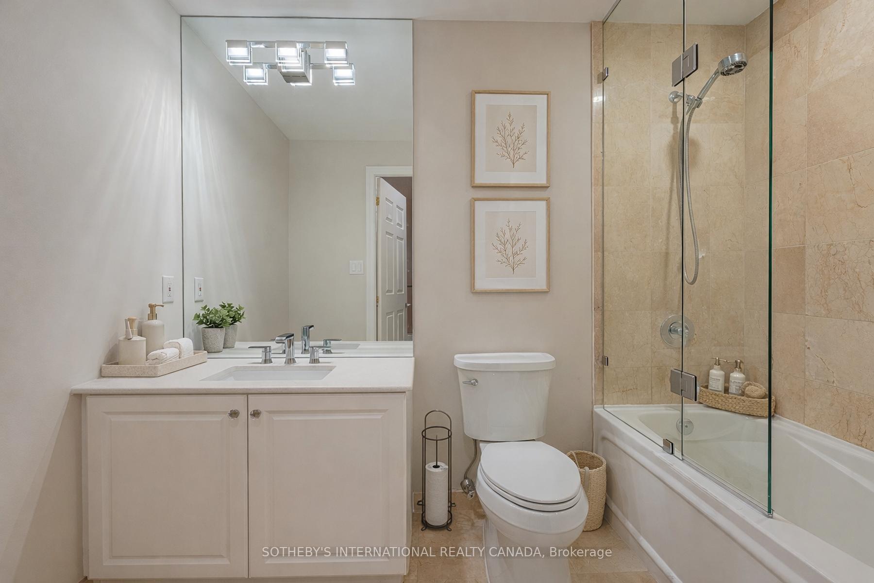 3085 Bloor Street W 108, Toronto Unit: 108