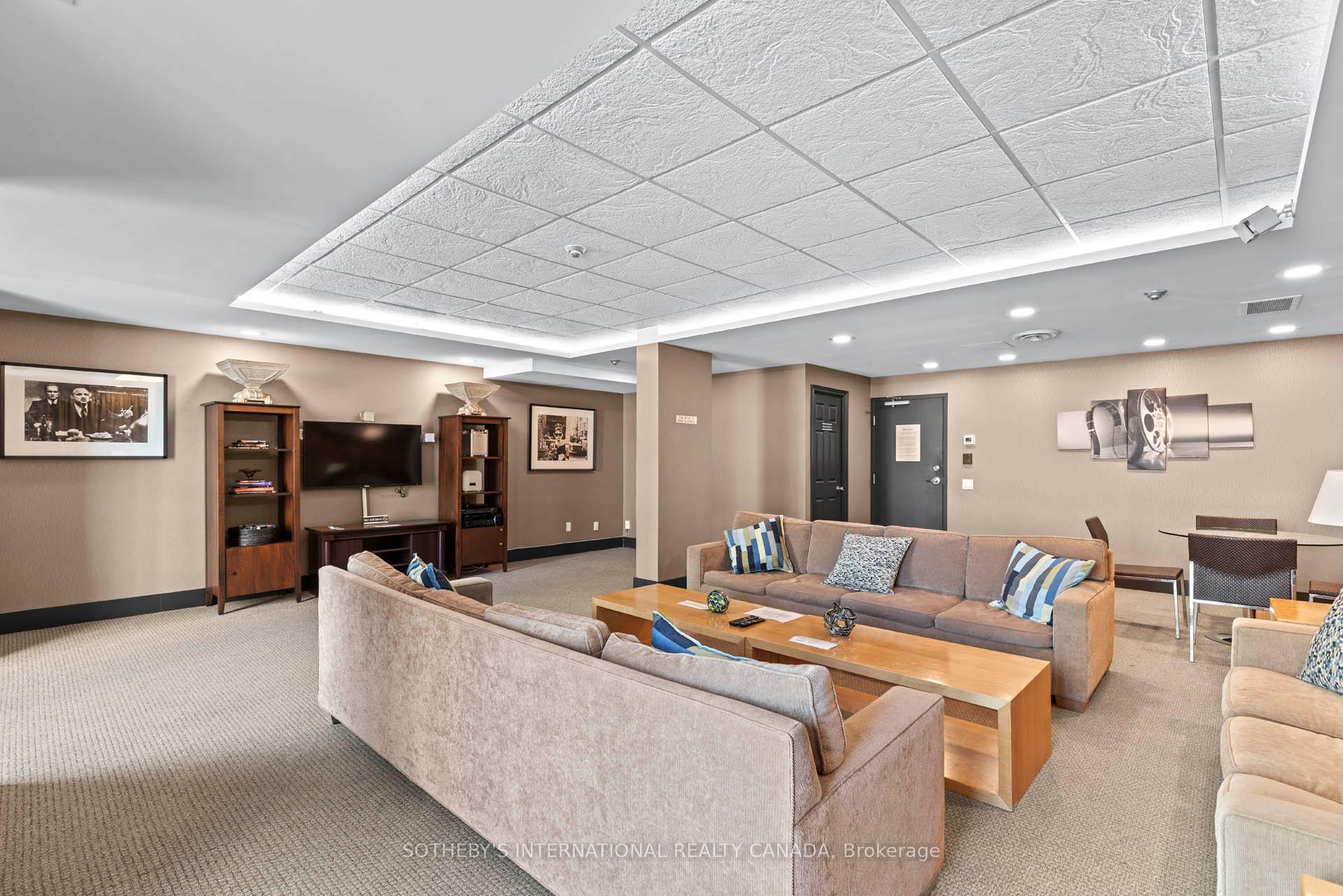 5 Marine Parade Drive 1013, Toronto Unit: 1013
