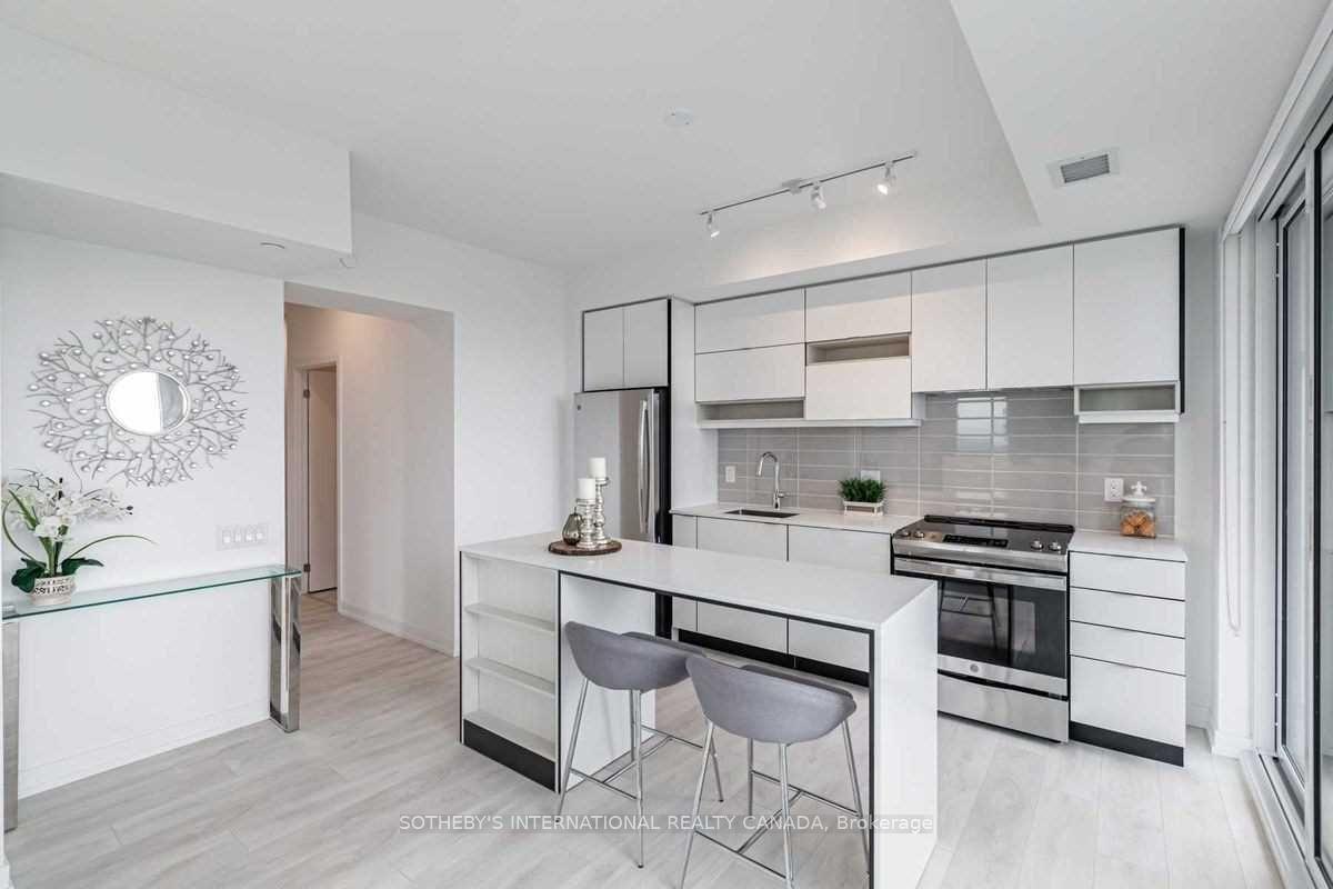 4065 Confederation Parkway 2510