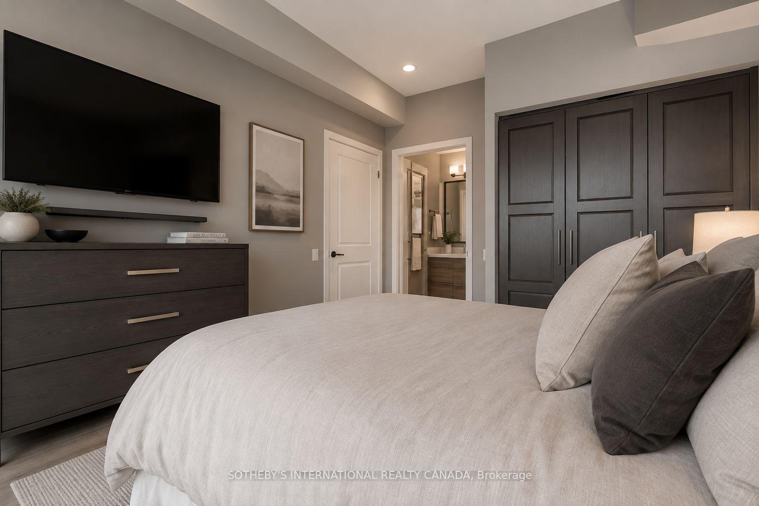 15 Windermere Avenue 2007, Toronto Unit: 2007