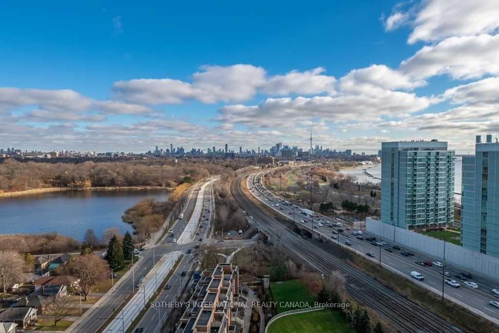 15 Windermere Avenue 2007, Toronto Unit: 2007