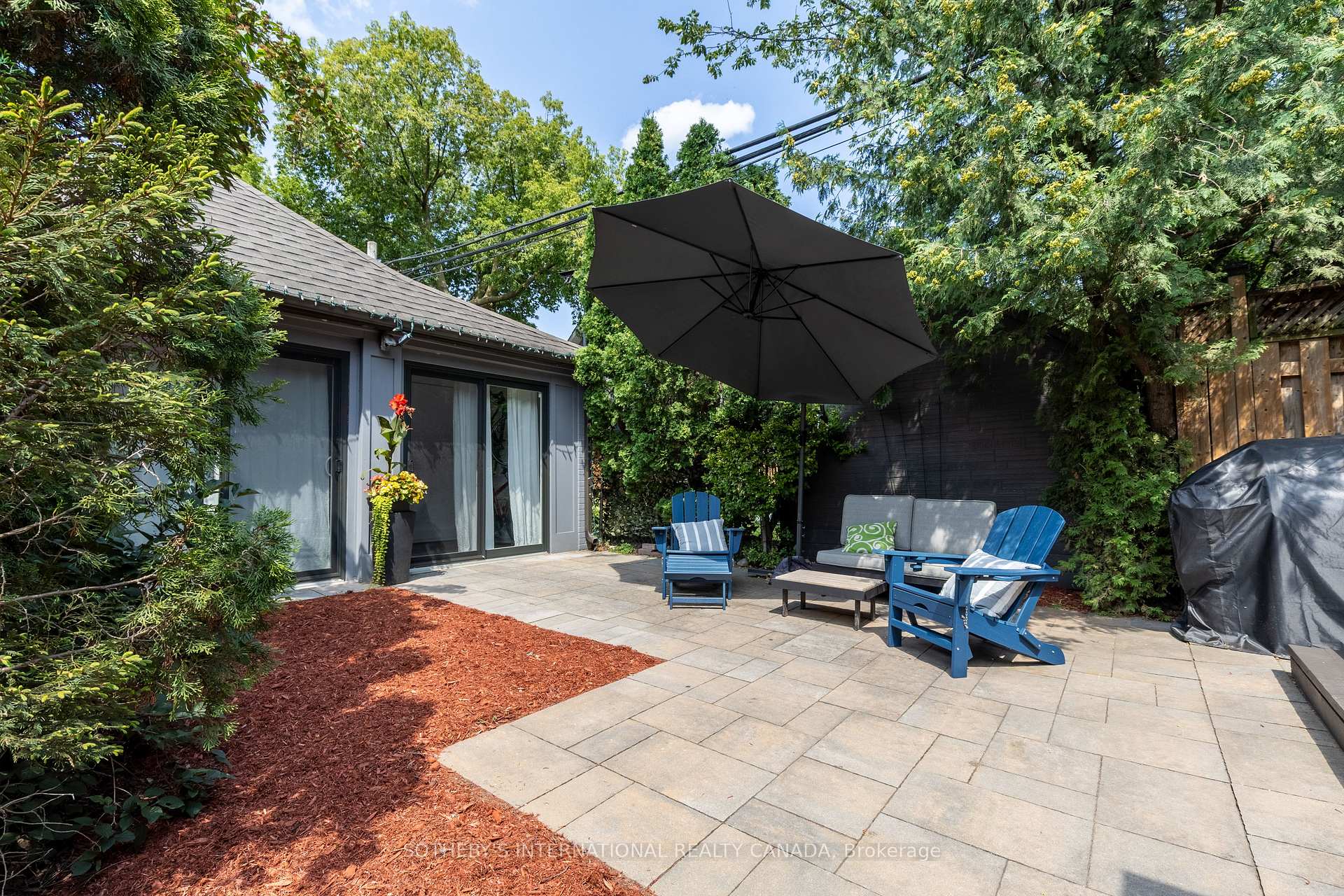 2 Rexford Road, Toronto