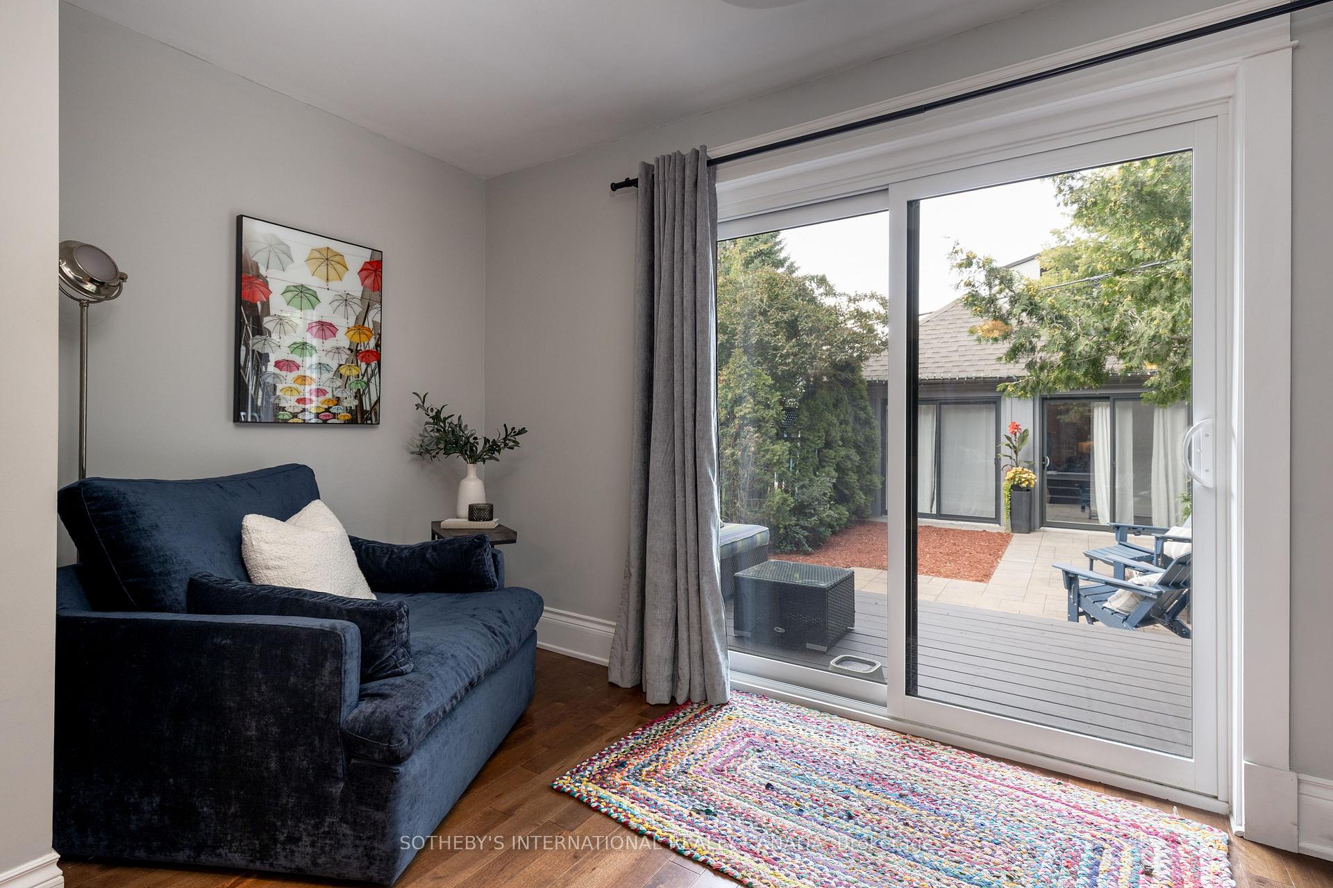 2 Rexford Road, Toronto