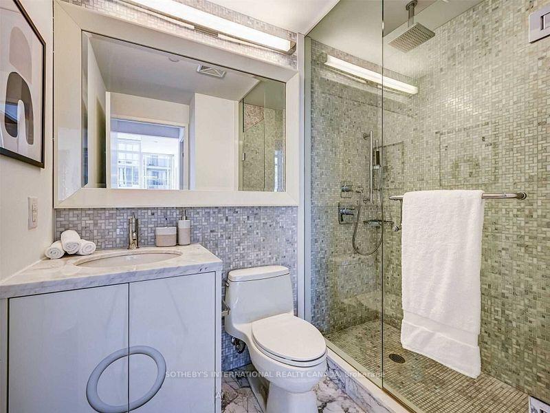 88 Park Lawn Road 2710, Toronto Unit: 2710