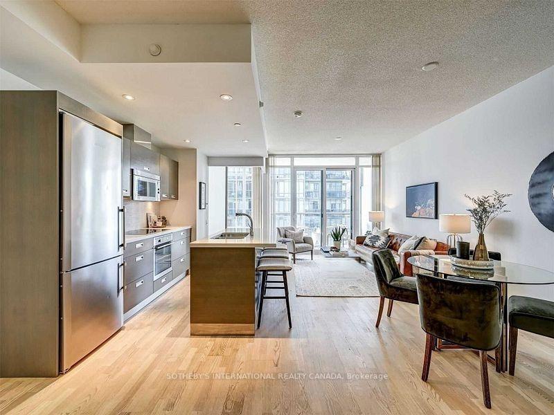 88 Park Lawn Road 2710, Toronto Unit: 2710