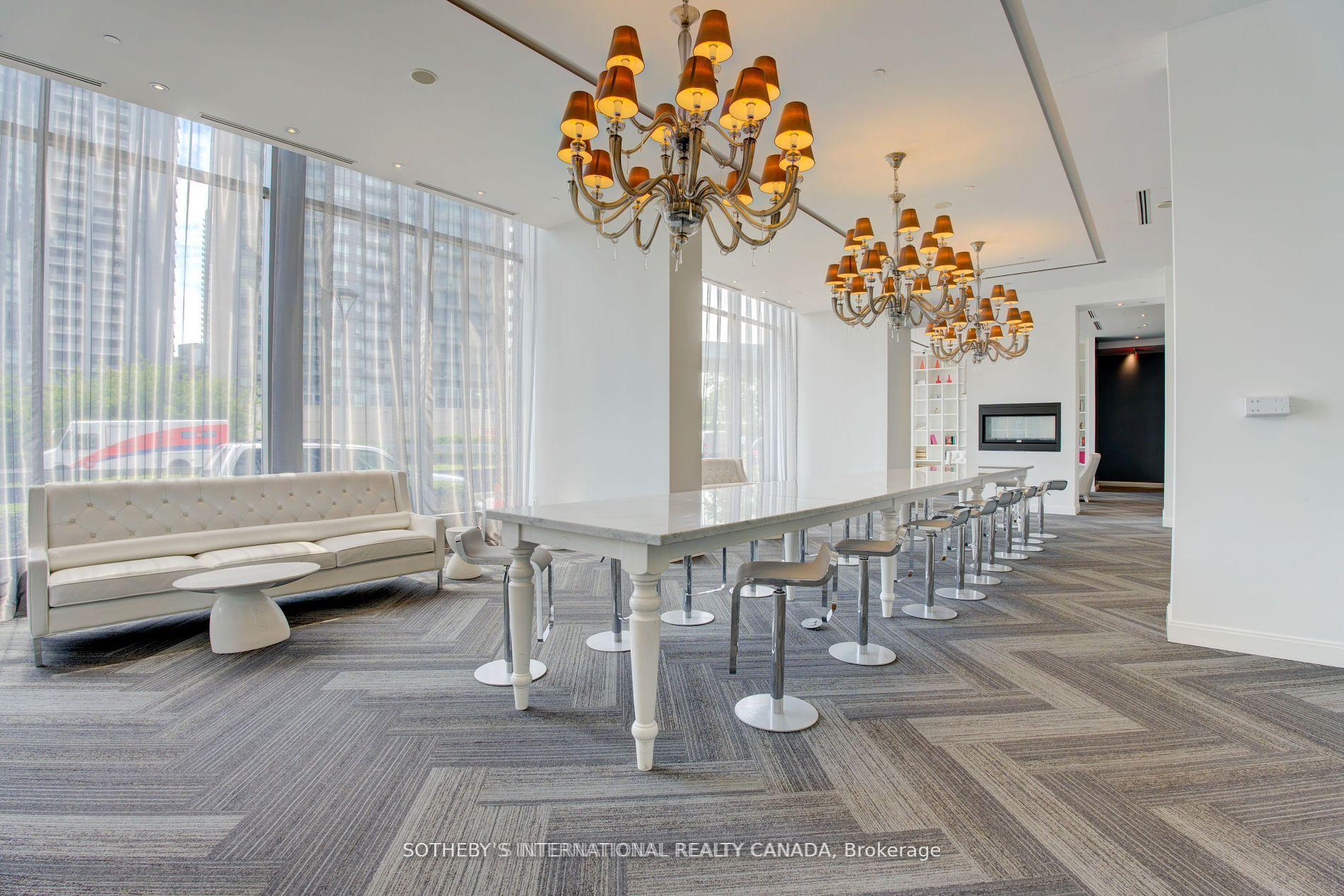 88 Park Lawn Road 2710, Toronto Unit: 2710