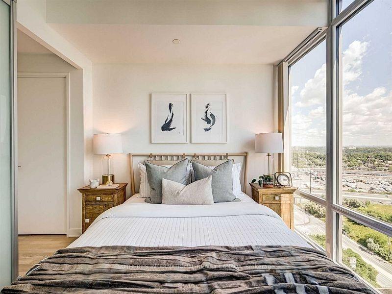 88 Park Lawn Road 2710, Toronto Unit: 2710