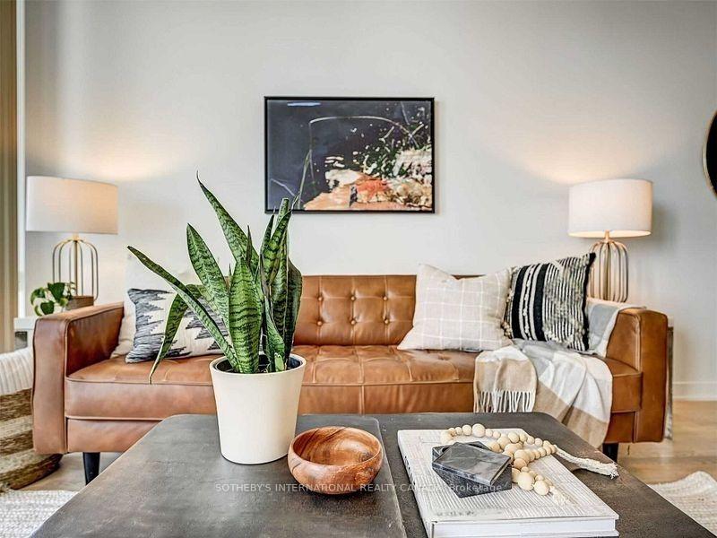 88 Park Lawn Road 2710, Toronto Unit: 2710