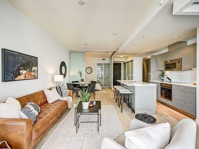 88 Park Lawn Road 2710, Toronto Unit: 2710