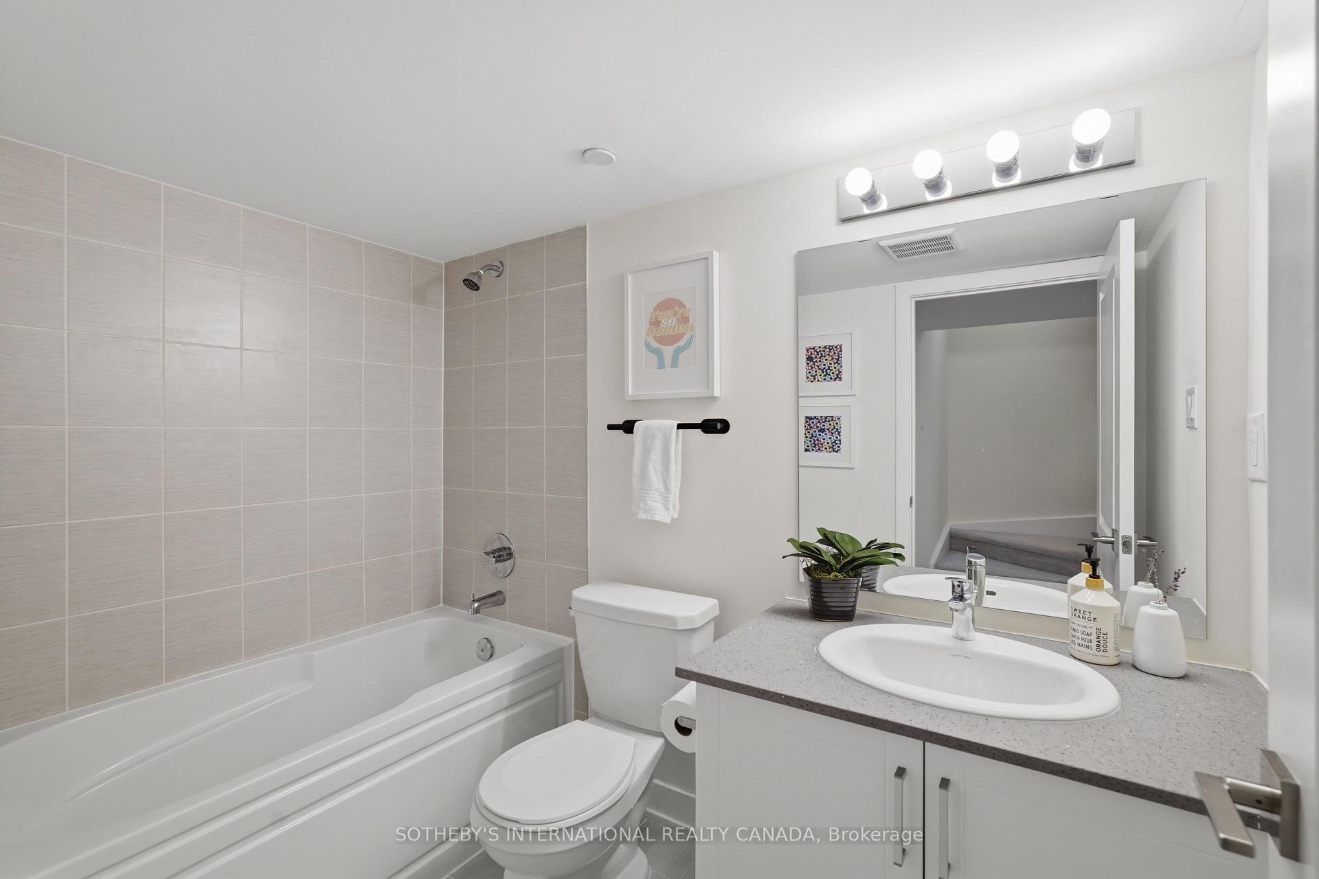 60 William Duncan Road, Toronto