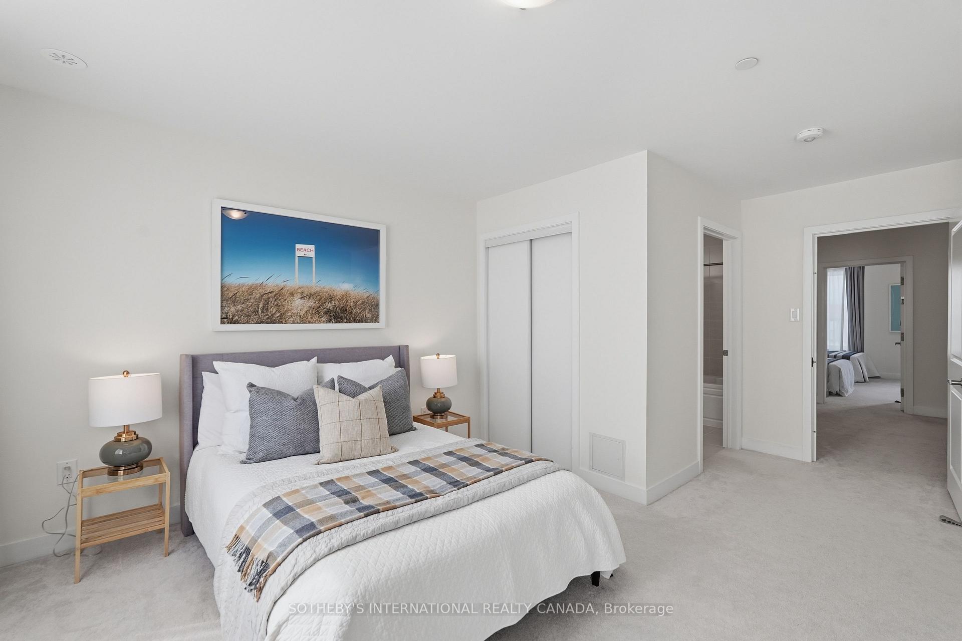 60 William Duncan Road, Toronto