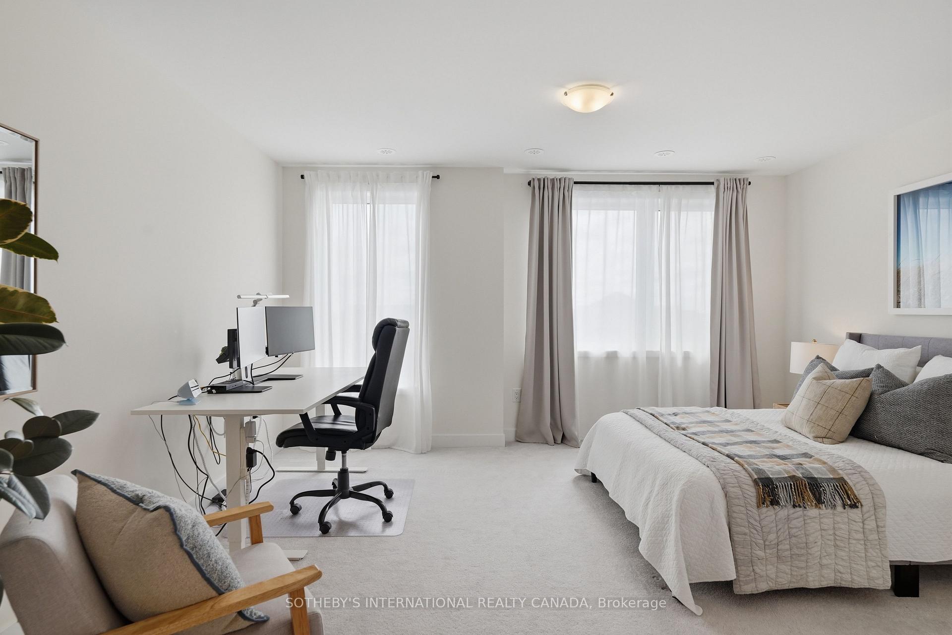 60 William Duncan Road, Toronto
