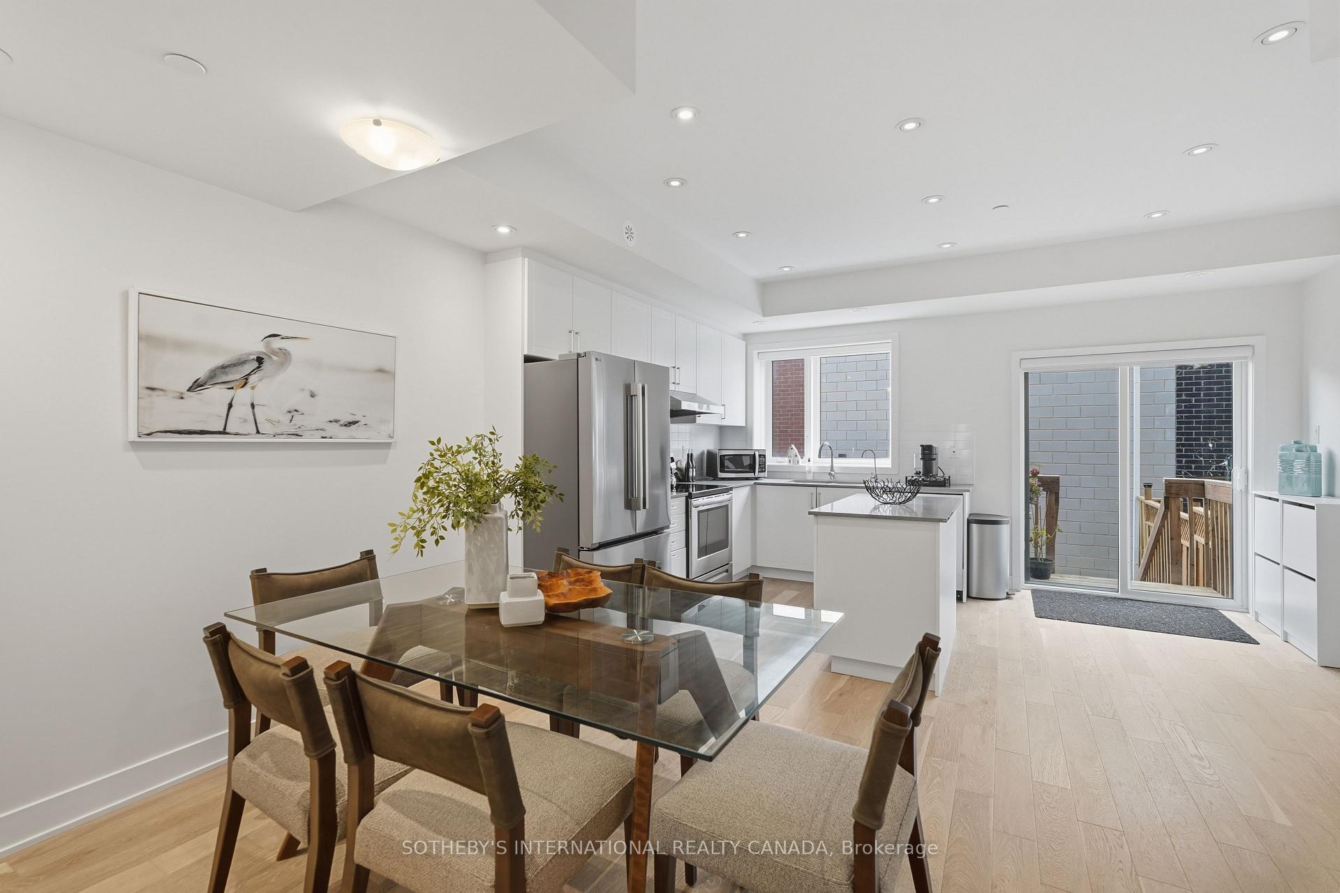 60 William Duncan Road, Toronto