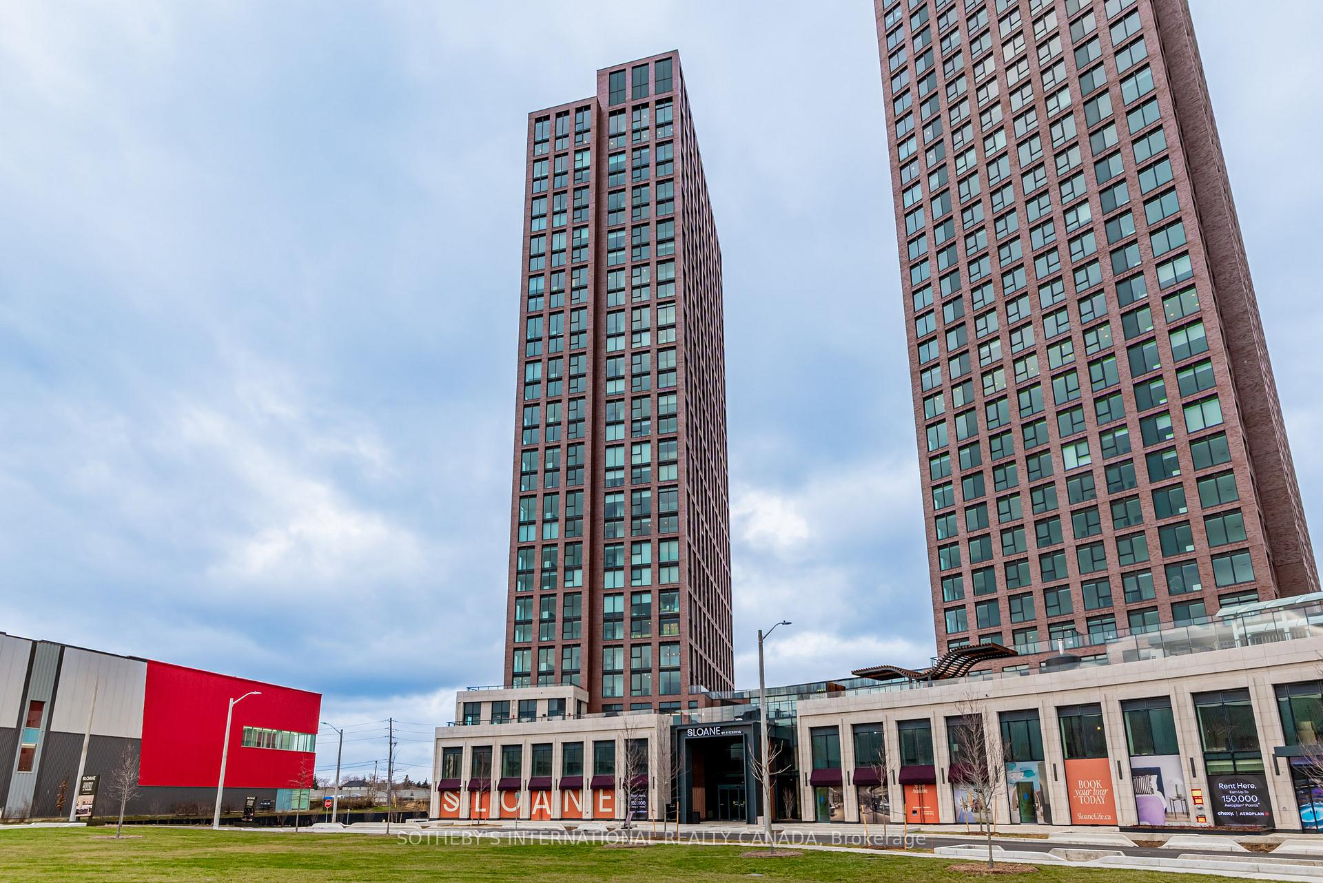 29 York Garden Way 1706, Toronto Unit: 1706