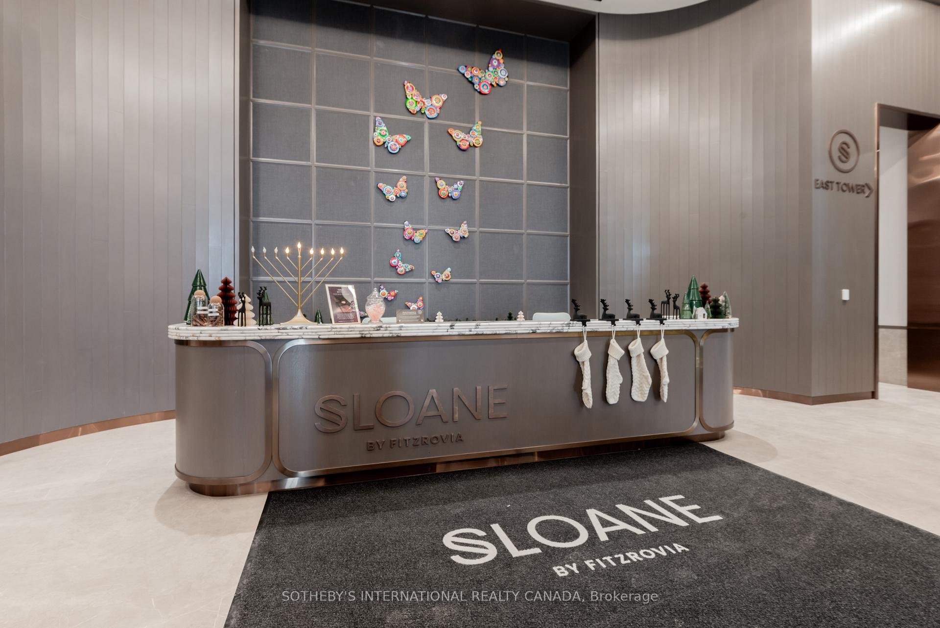 29 York Garden Way 1706, Toronto Unit: 1706