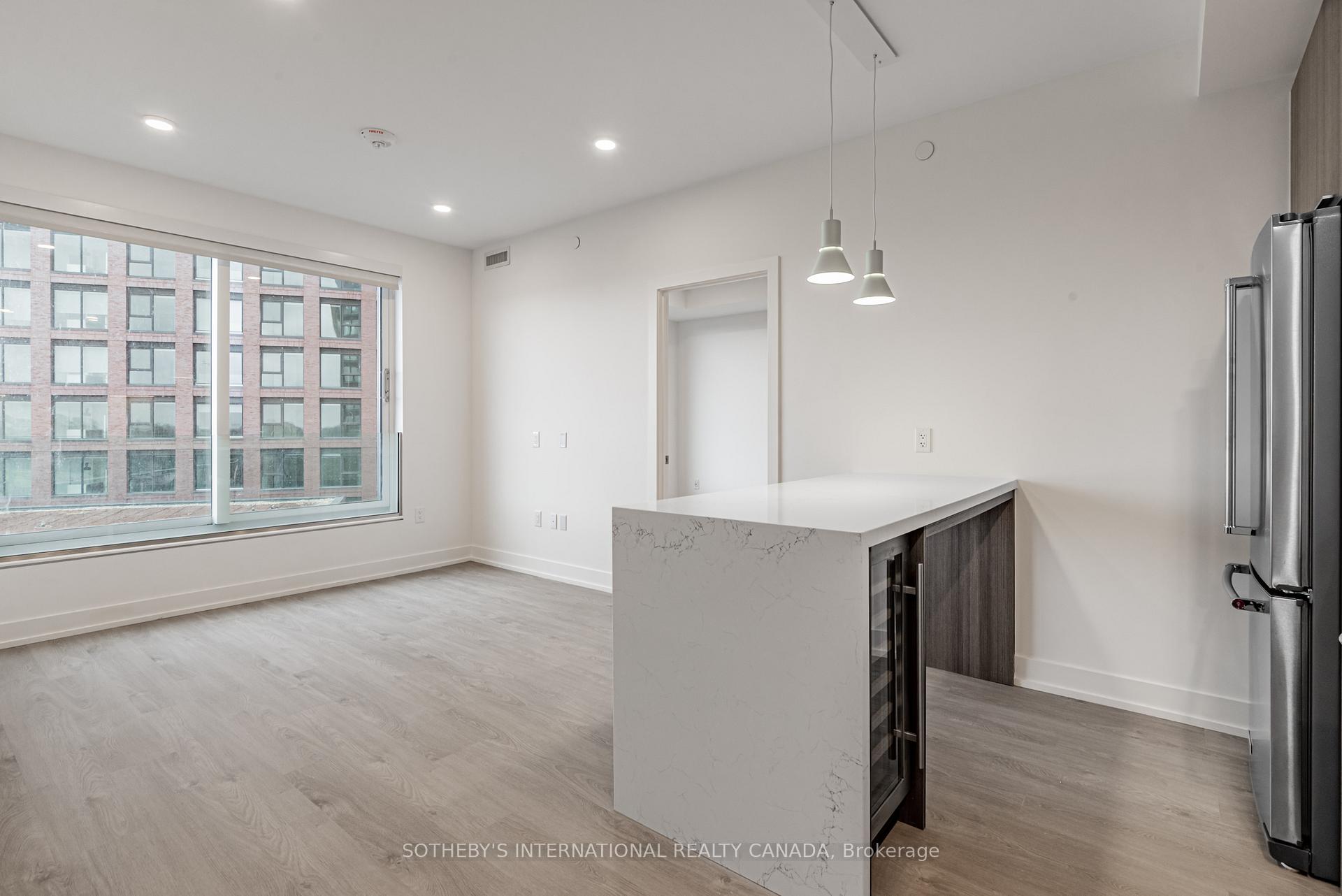 29 York Garden Way 903, Toronto Unit: 903