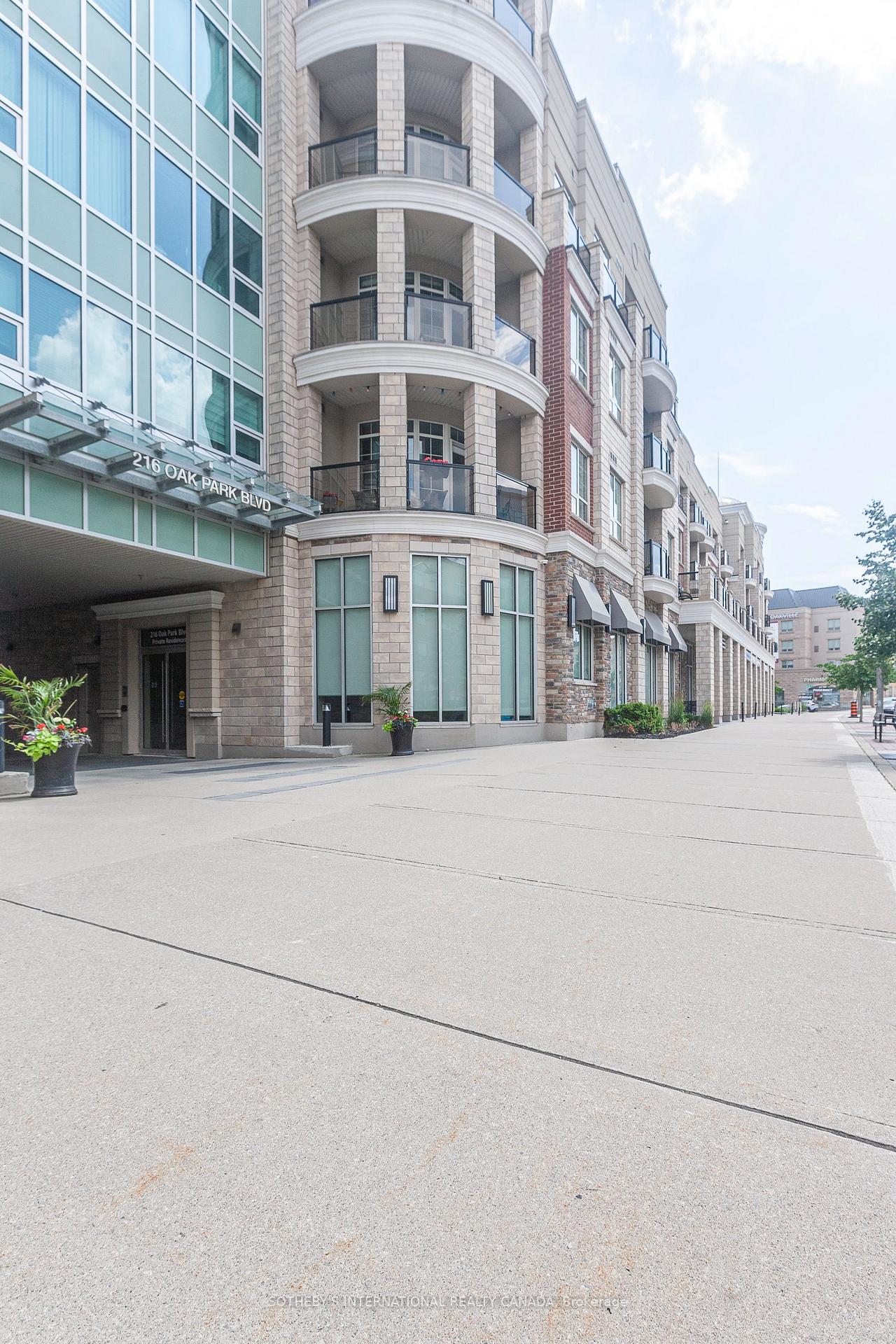 216 Oak Park Boulevard 315