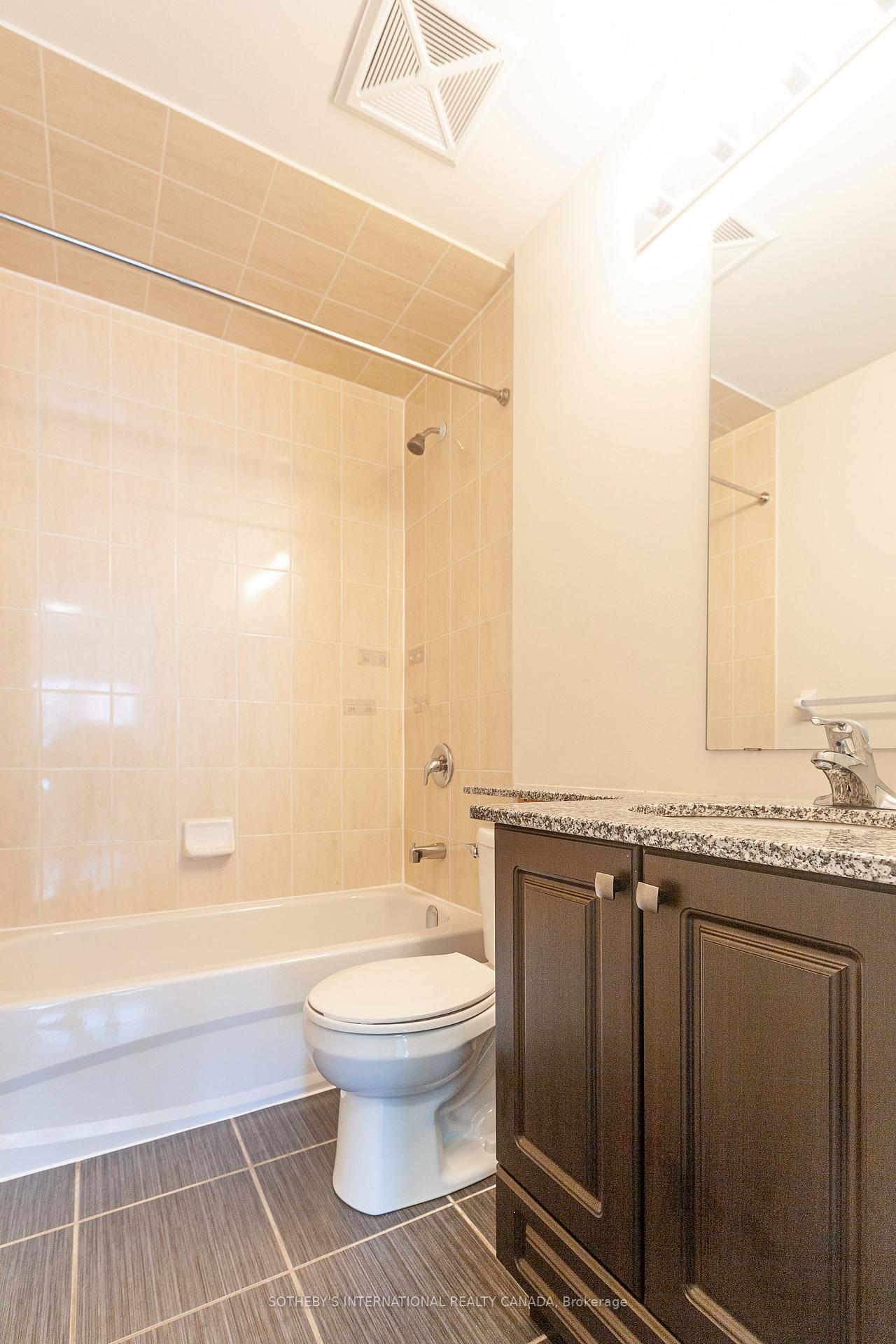 216 Oak Park Boulevard 315