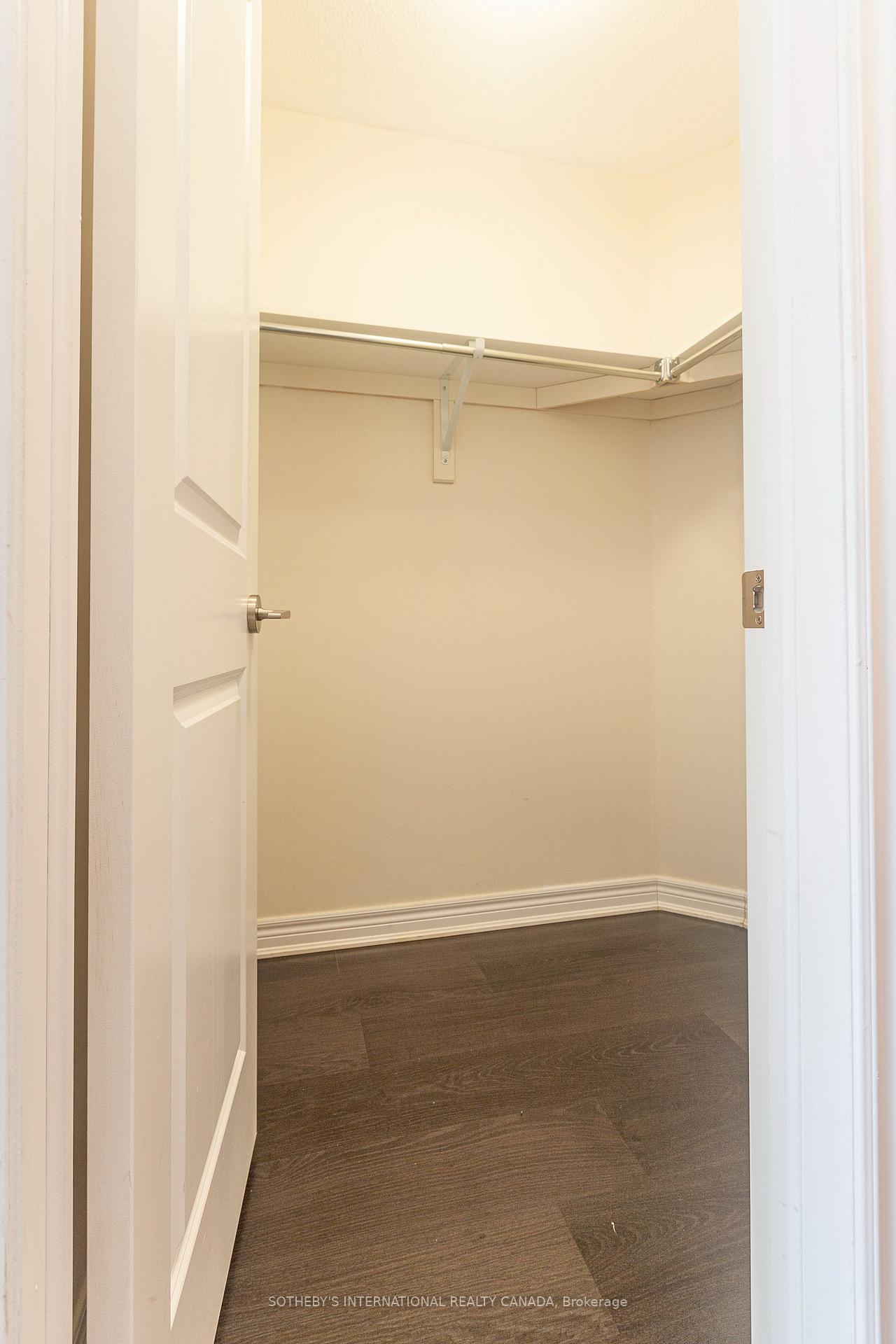 216 Oak Park Boulevard 315