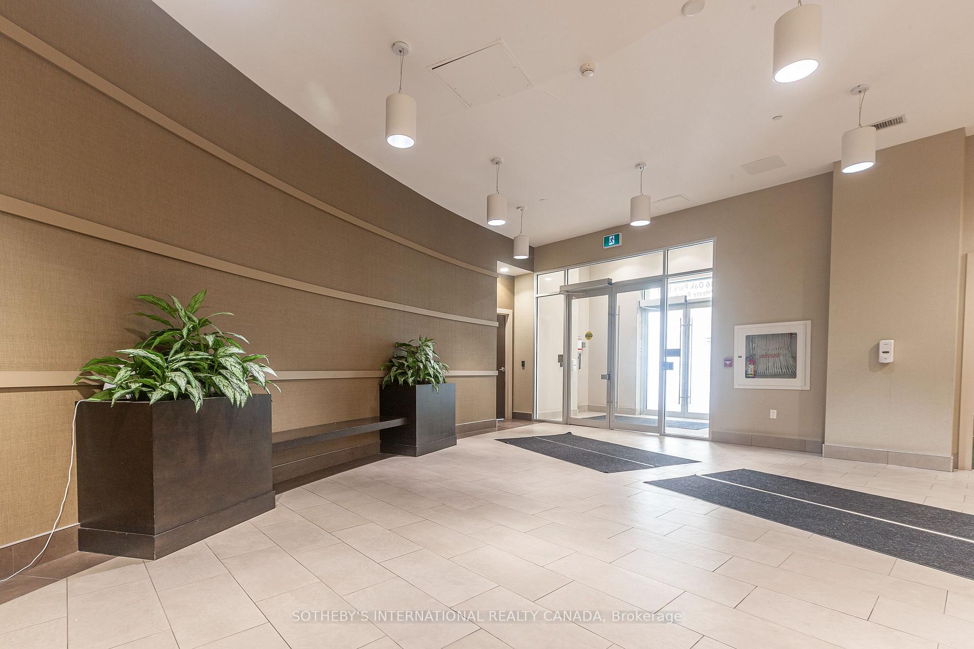216 Oak Park Boulevard 315