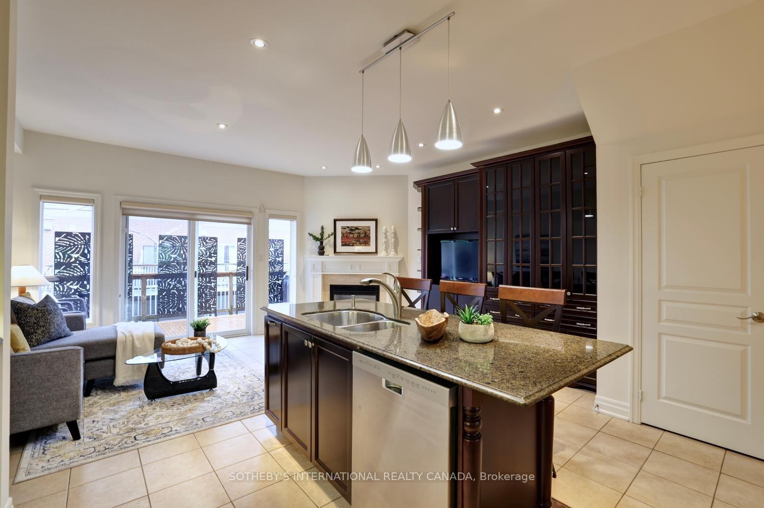 112 Waterside Drive