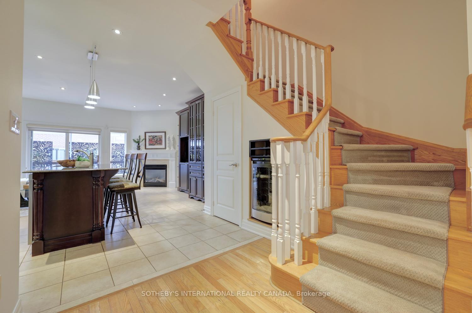 112 Waterside Drive