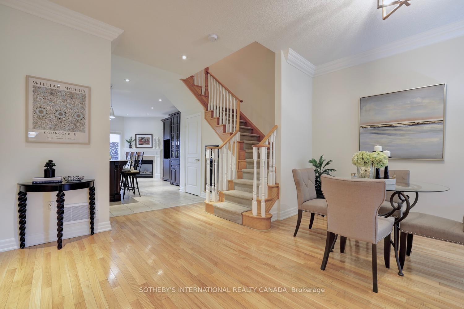 112 Waterside Drive