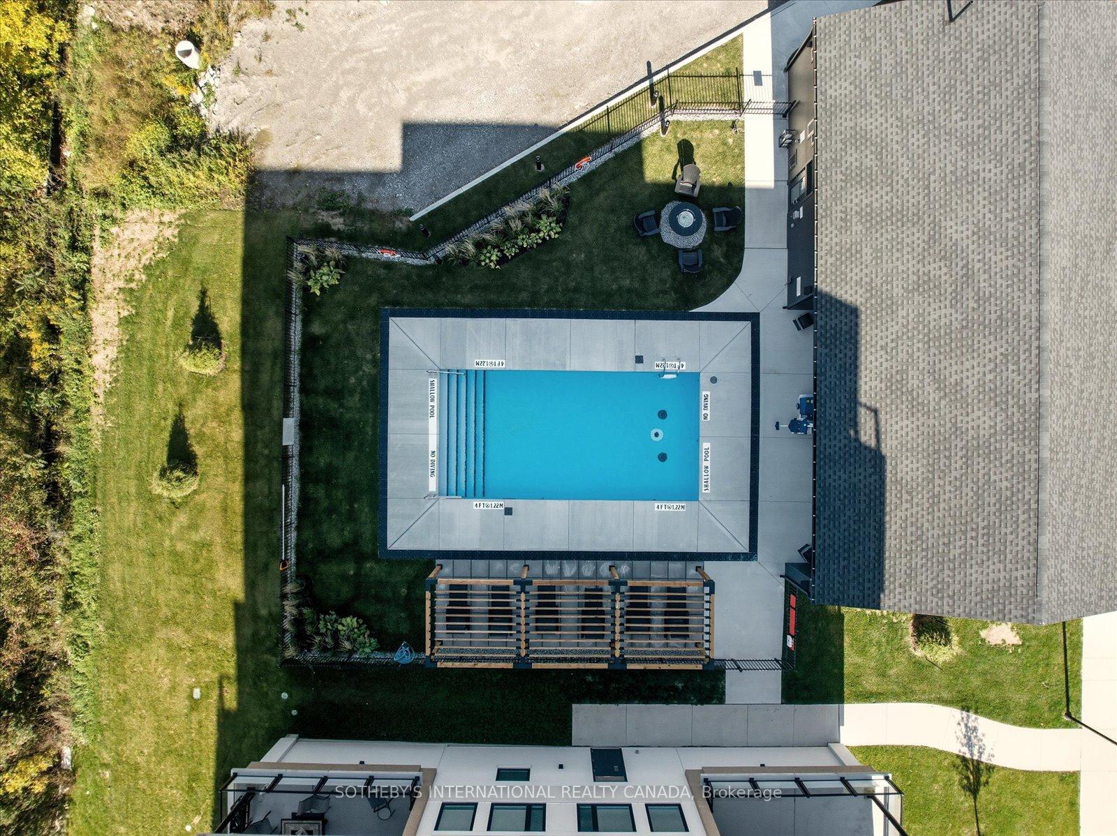 19A West Street N Penthouse 1