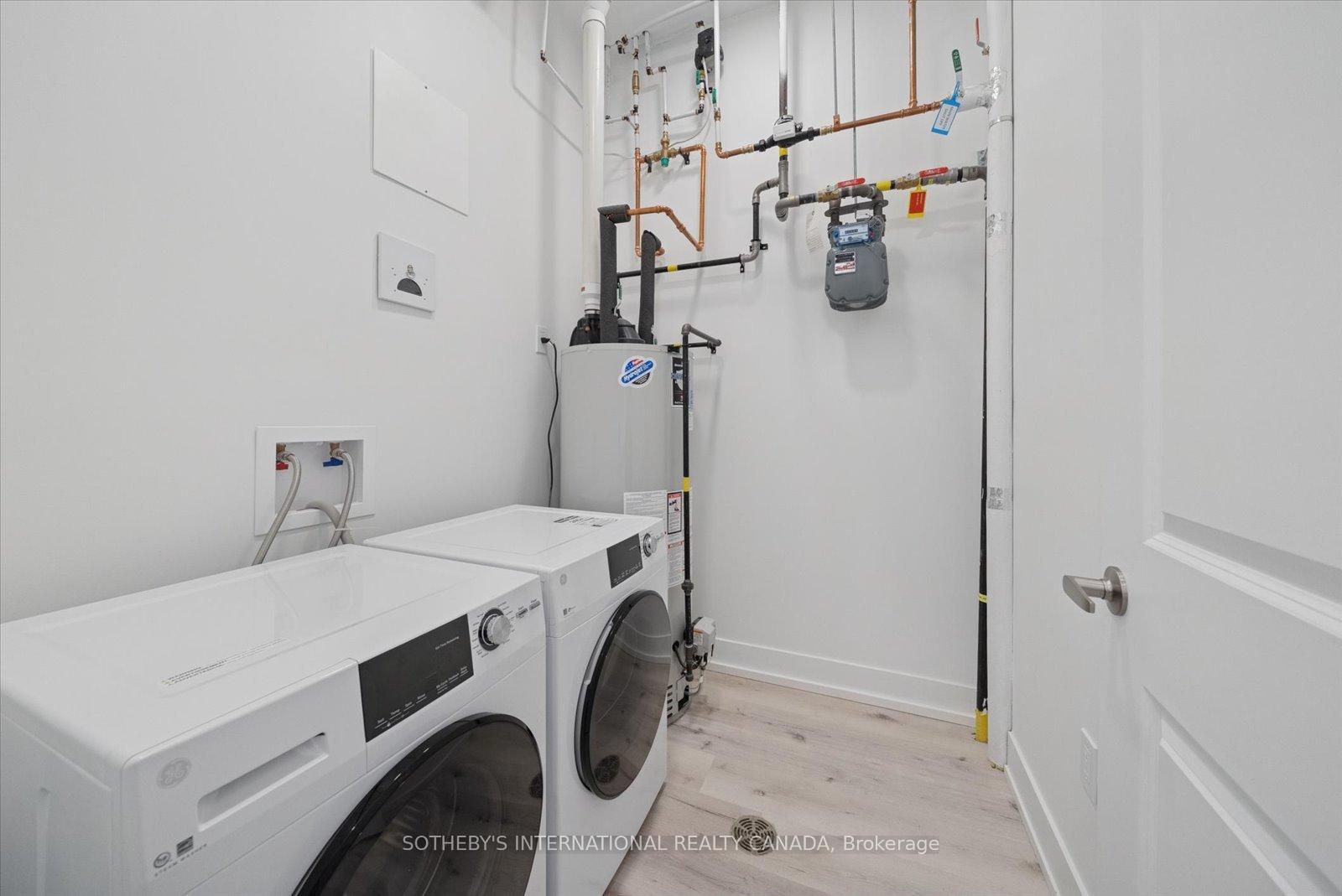 19A West Street N Penthouse 1