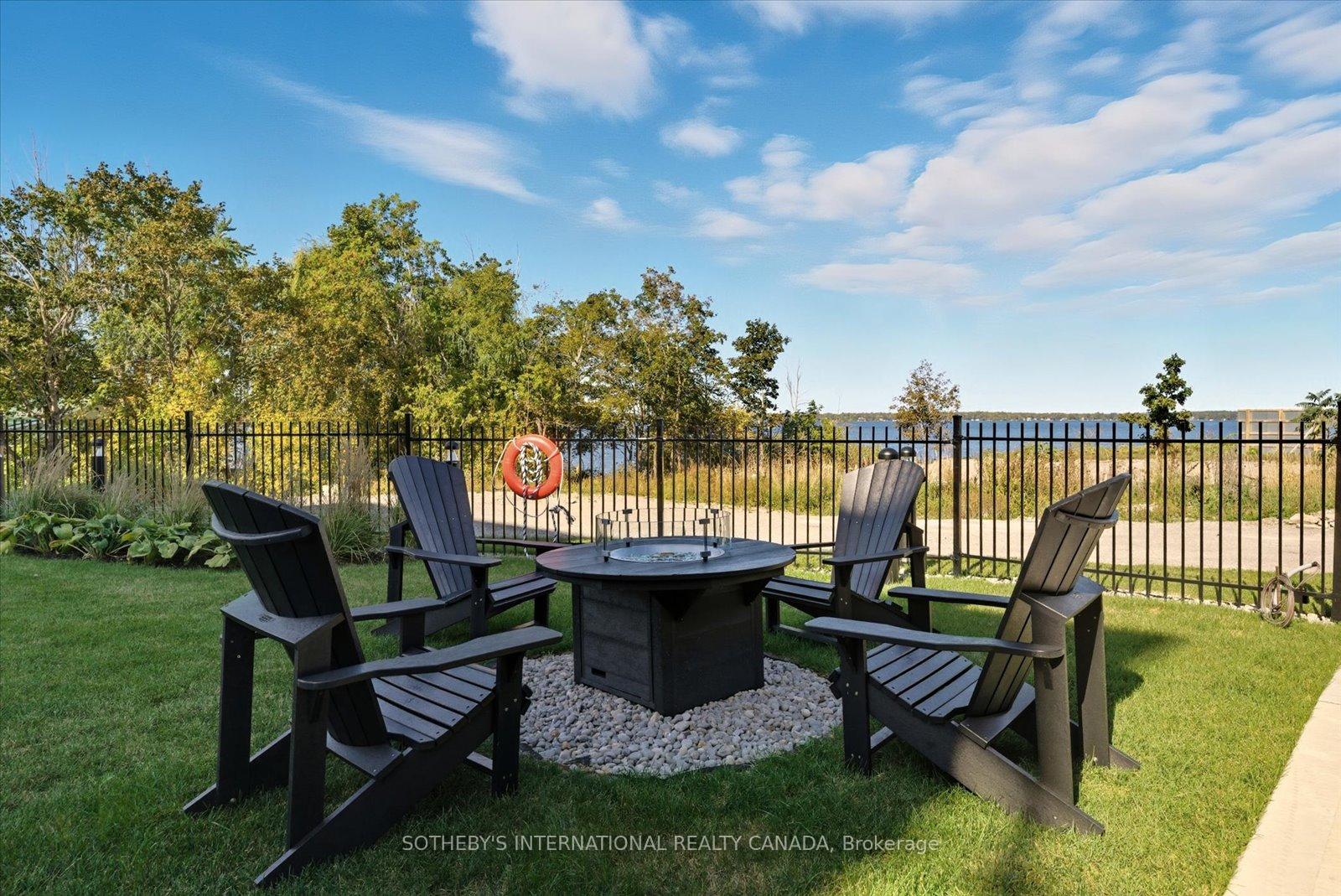 19A West Street N Penthouse 1