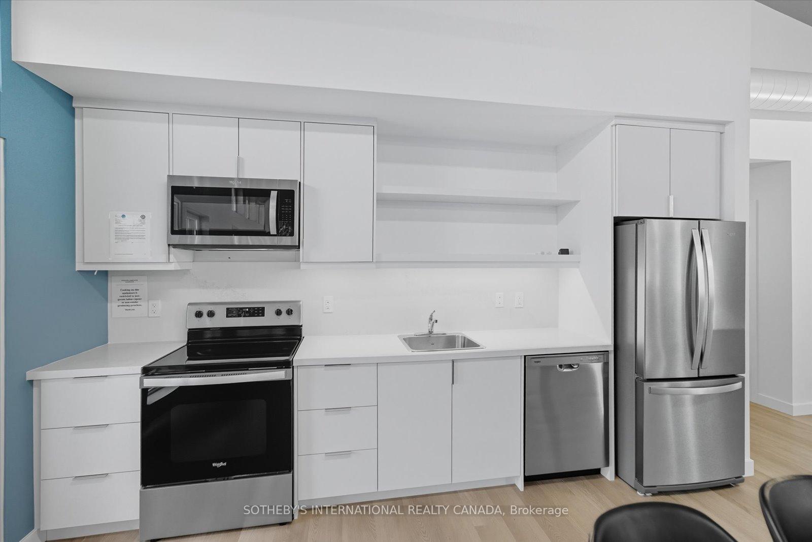 19A West Street N Penthouse 1