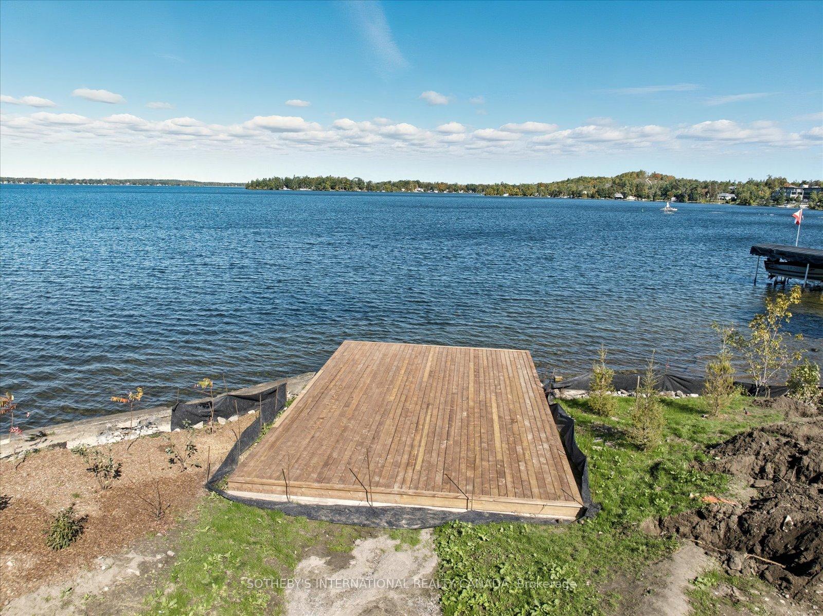 19A West Street N Penthouse 1