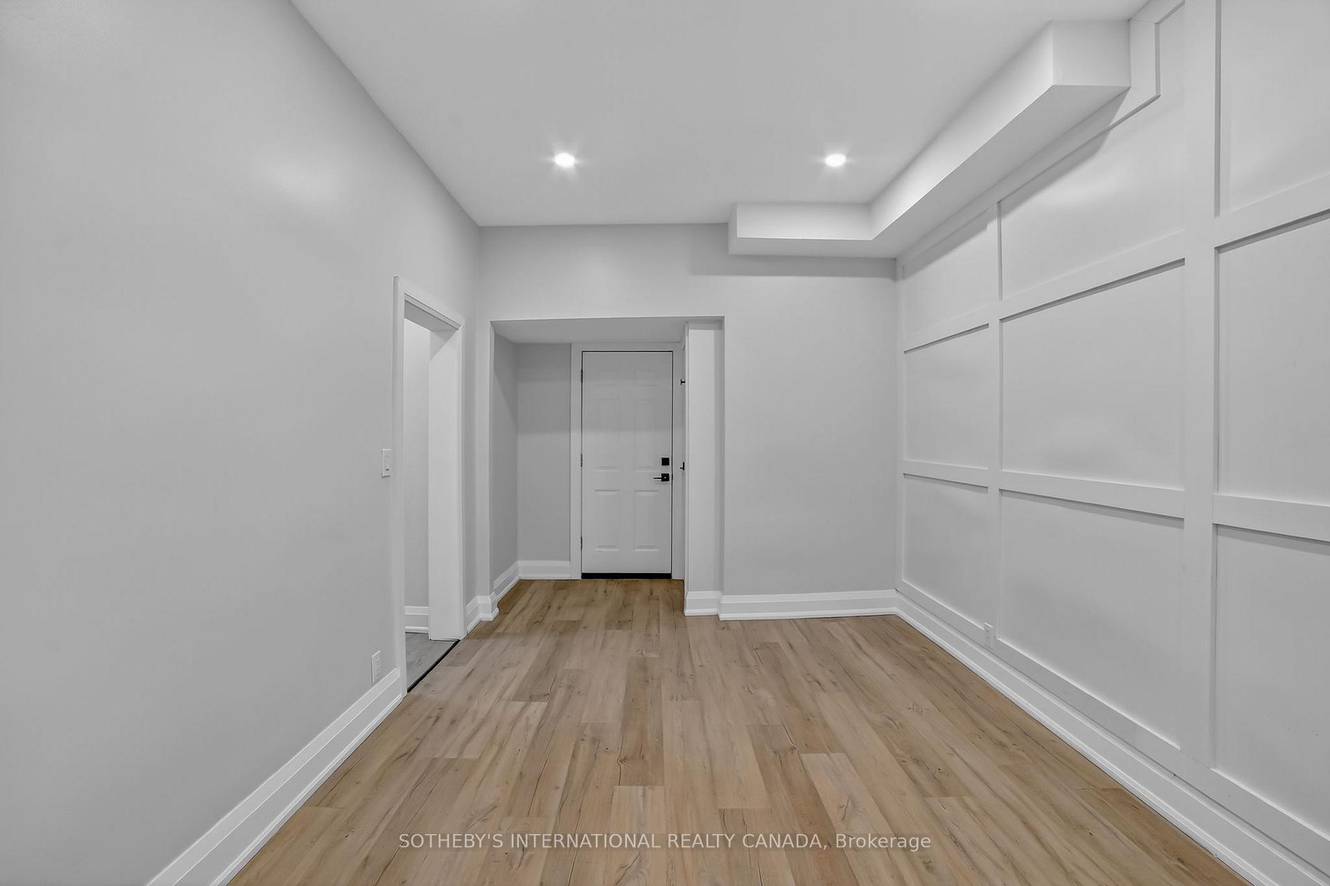 97 Garfield Avenue S