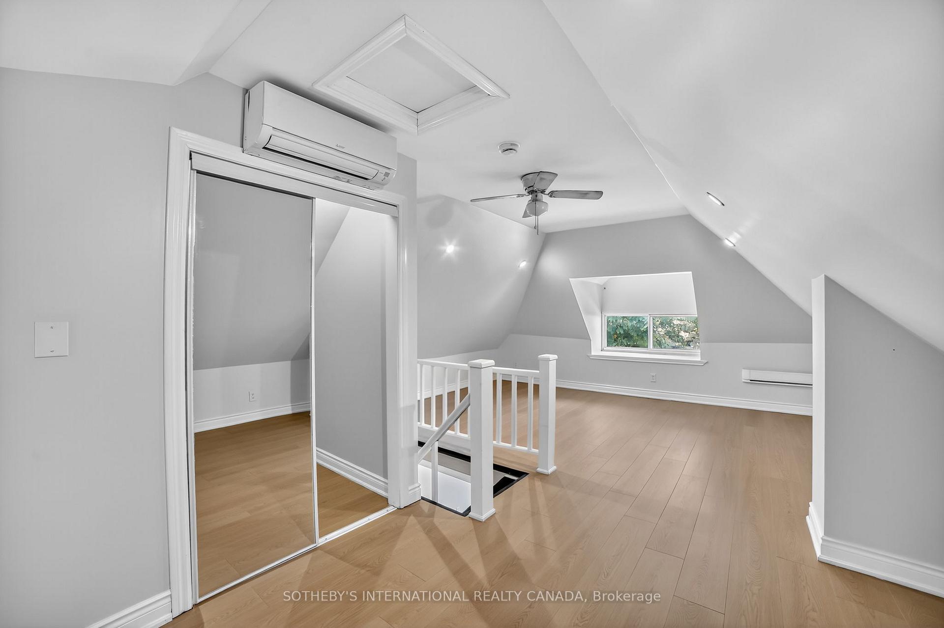 97 Garfield Avenue S