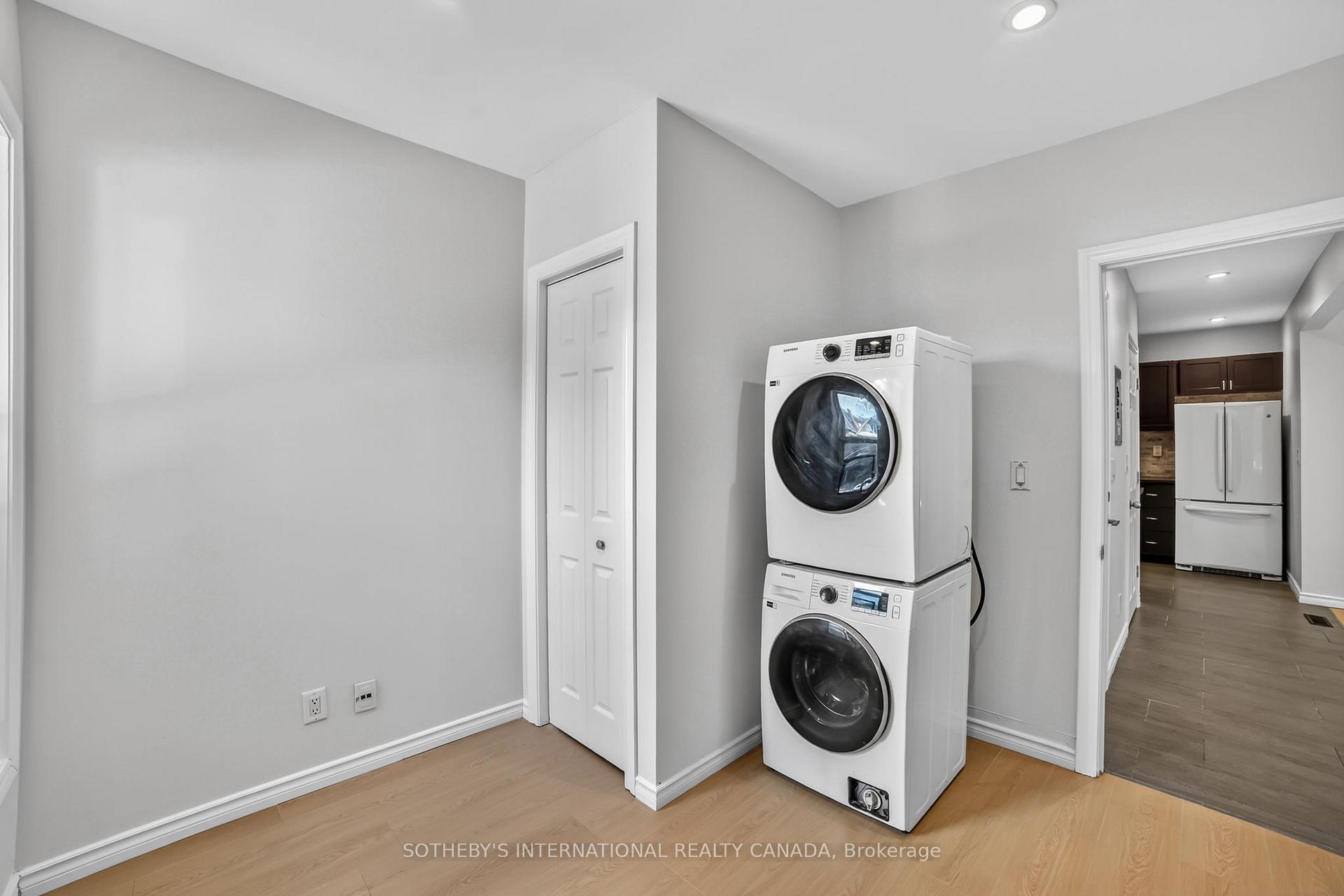 97 Garfield Avenue S