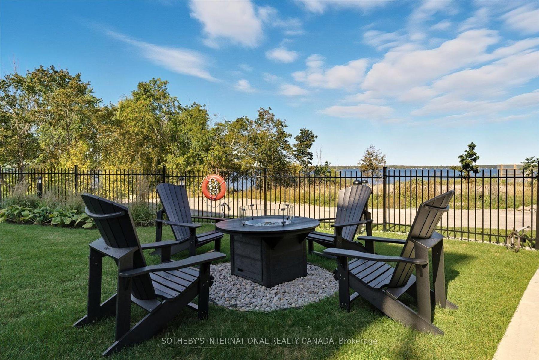 19B West Street N 306