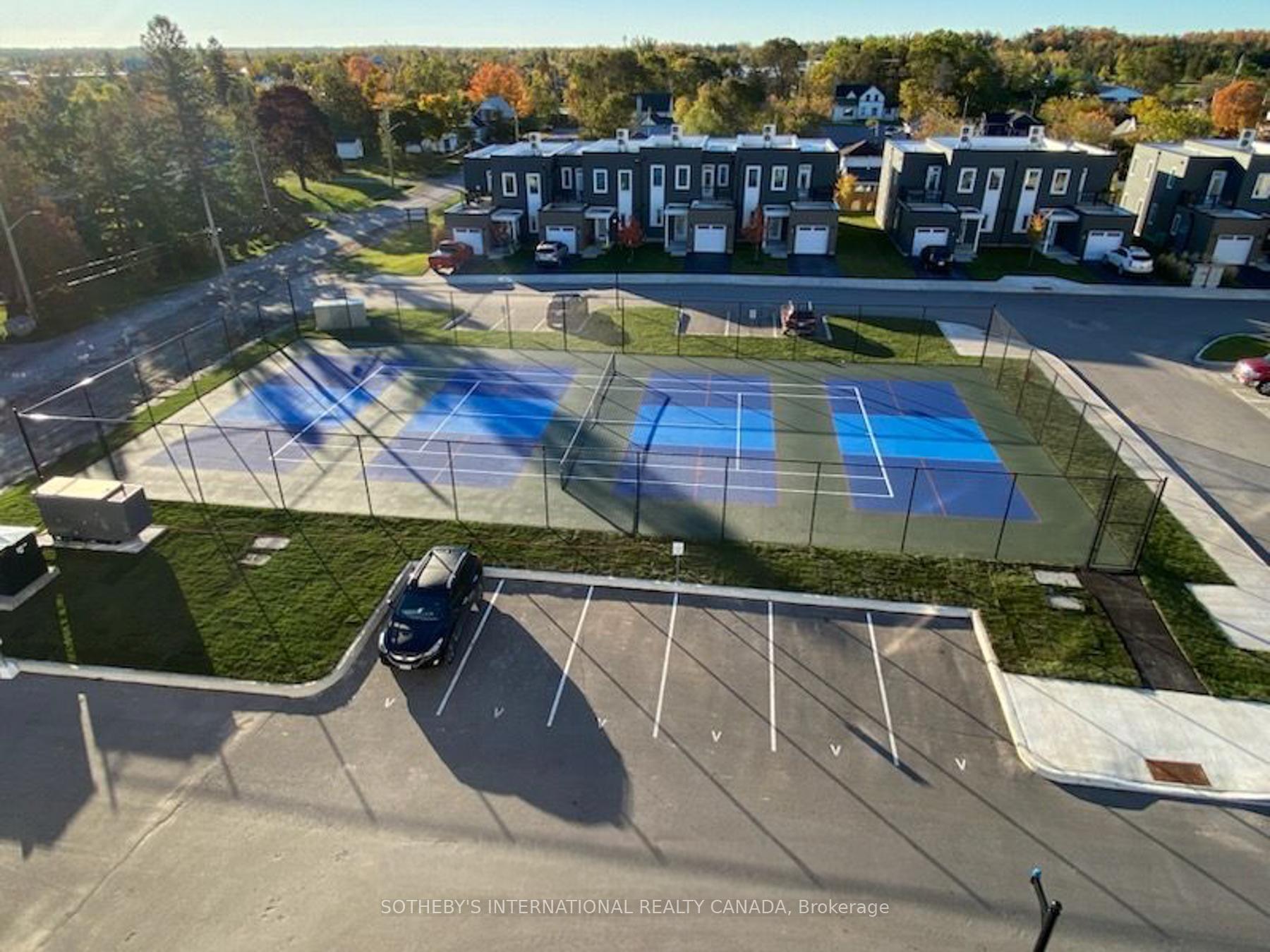 19B West Street N 306