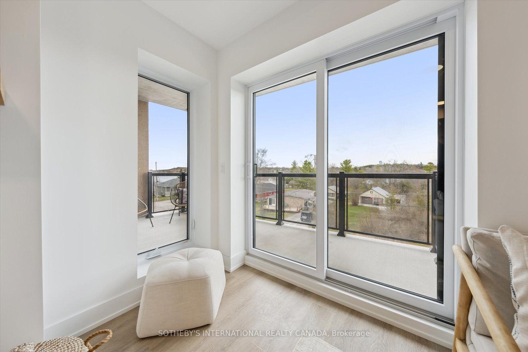 19B West Street N 306