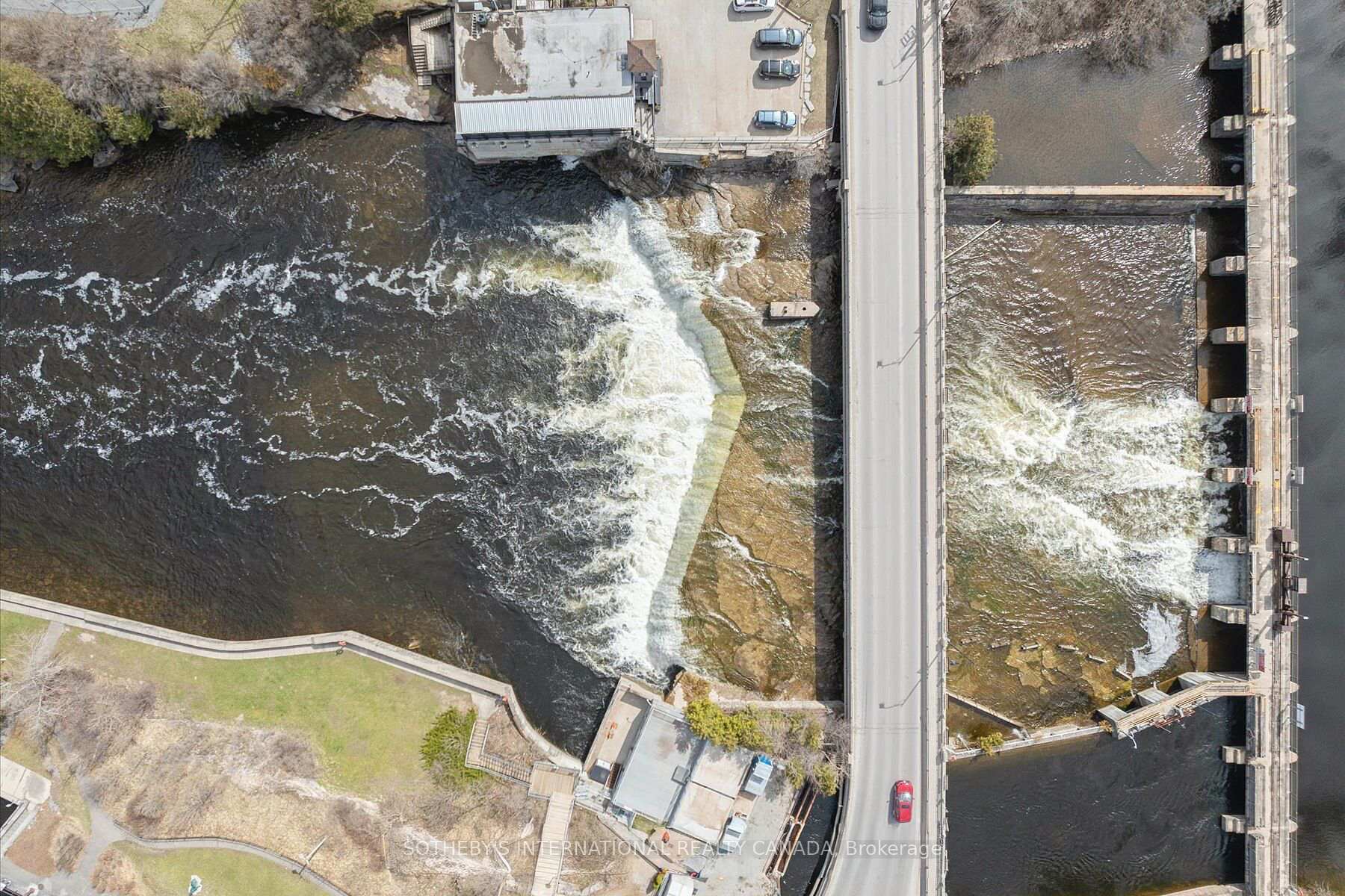 19B West Street N 306